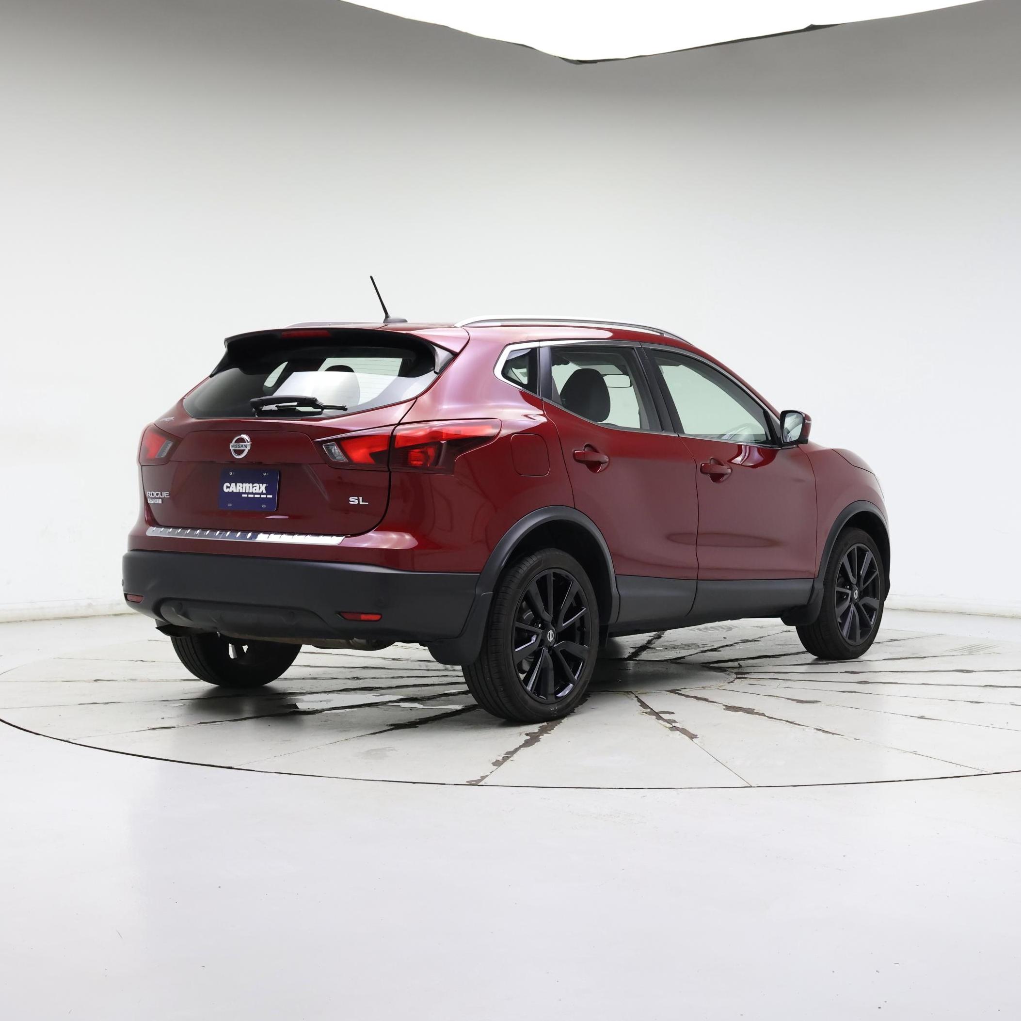 Thumbnail: 2019 Nissan Rogue Sport - 8