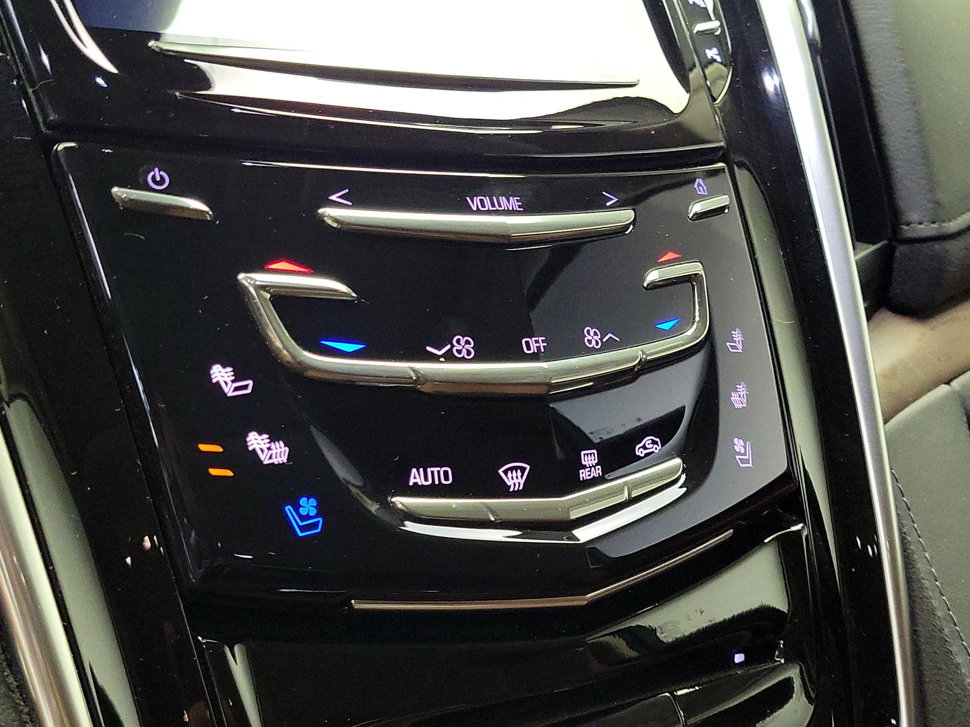 Thumbnail: 2020 Cadillac Escalade - 17