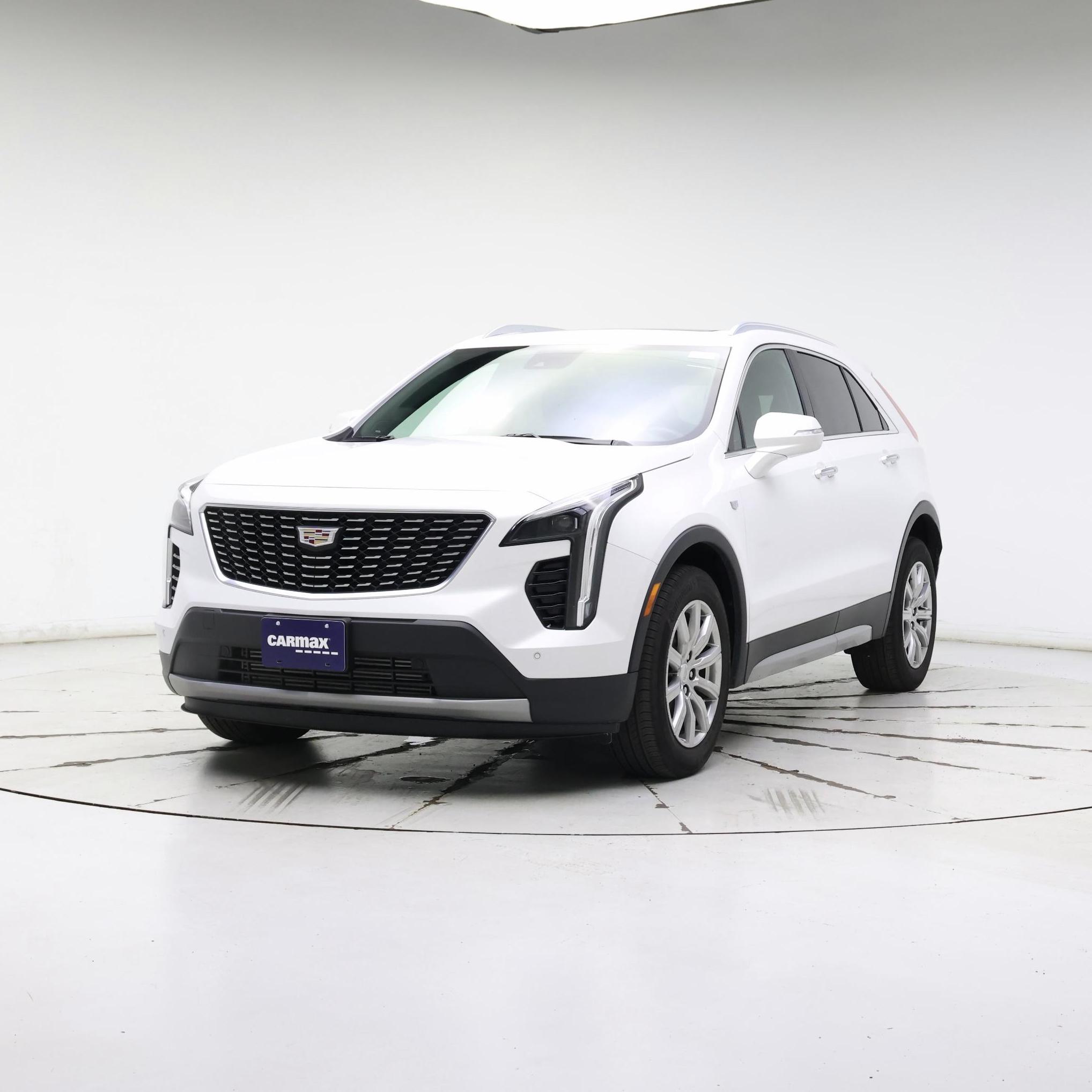Thumbnail: 2022 Cadillac XT4 - 4