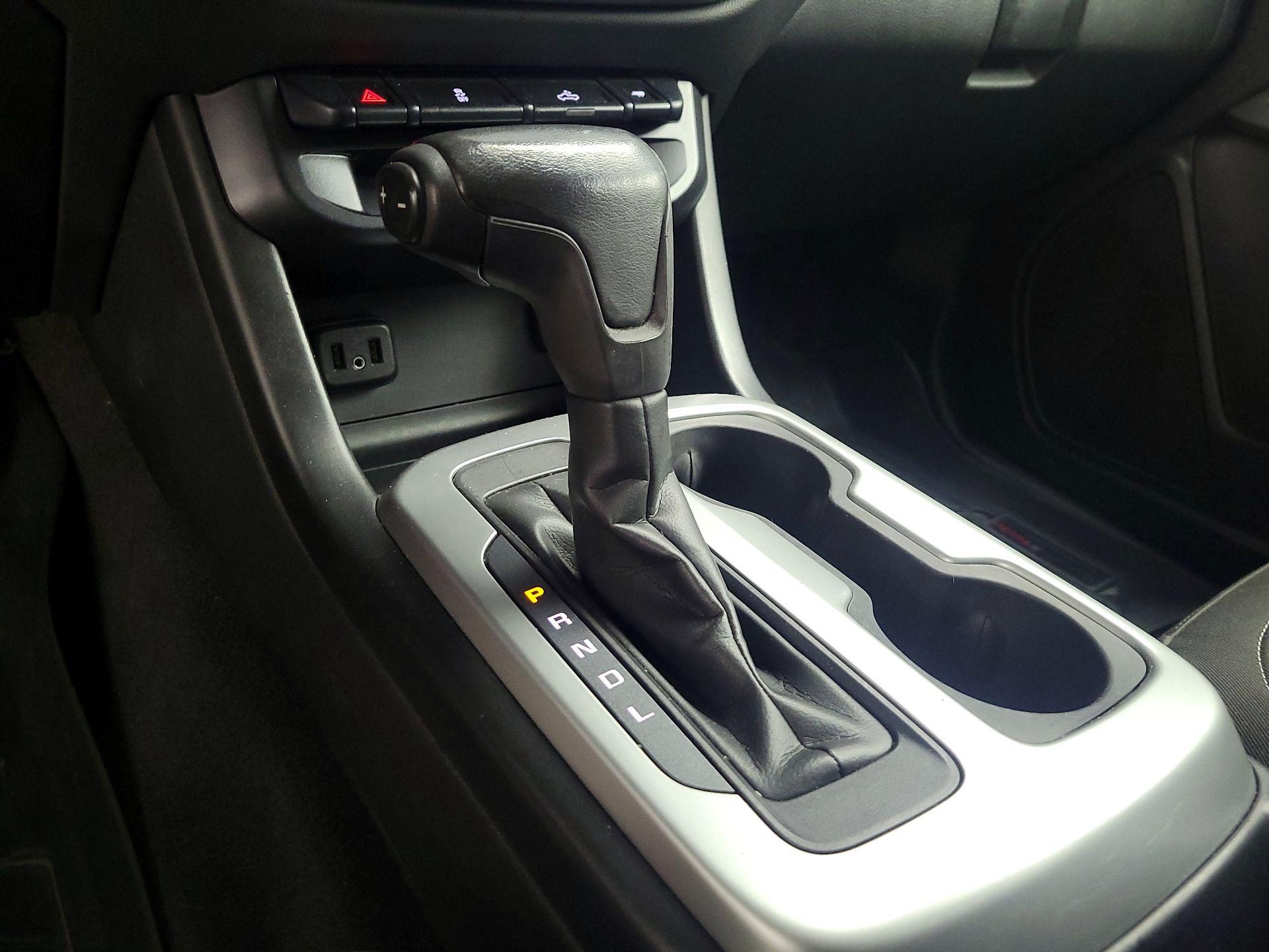Thumbnail: 2020 Chevrolet Colorado - 17