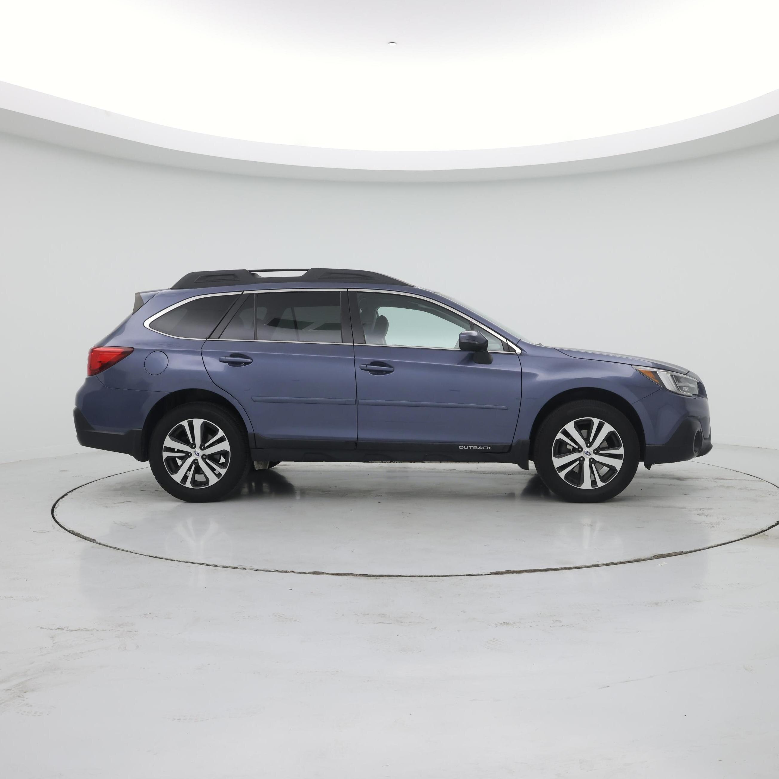 Thumbnail: 2018 Subaru Outback - 7