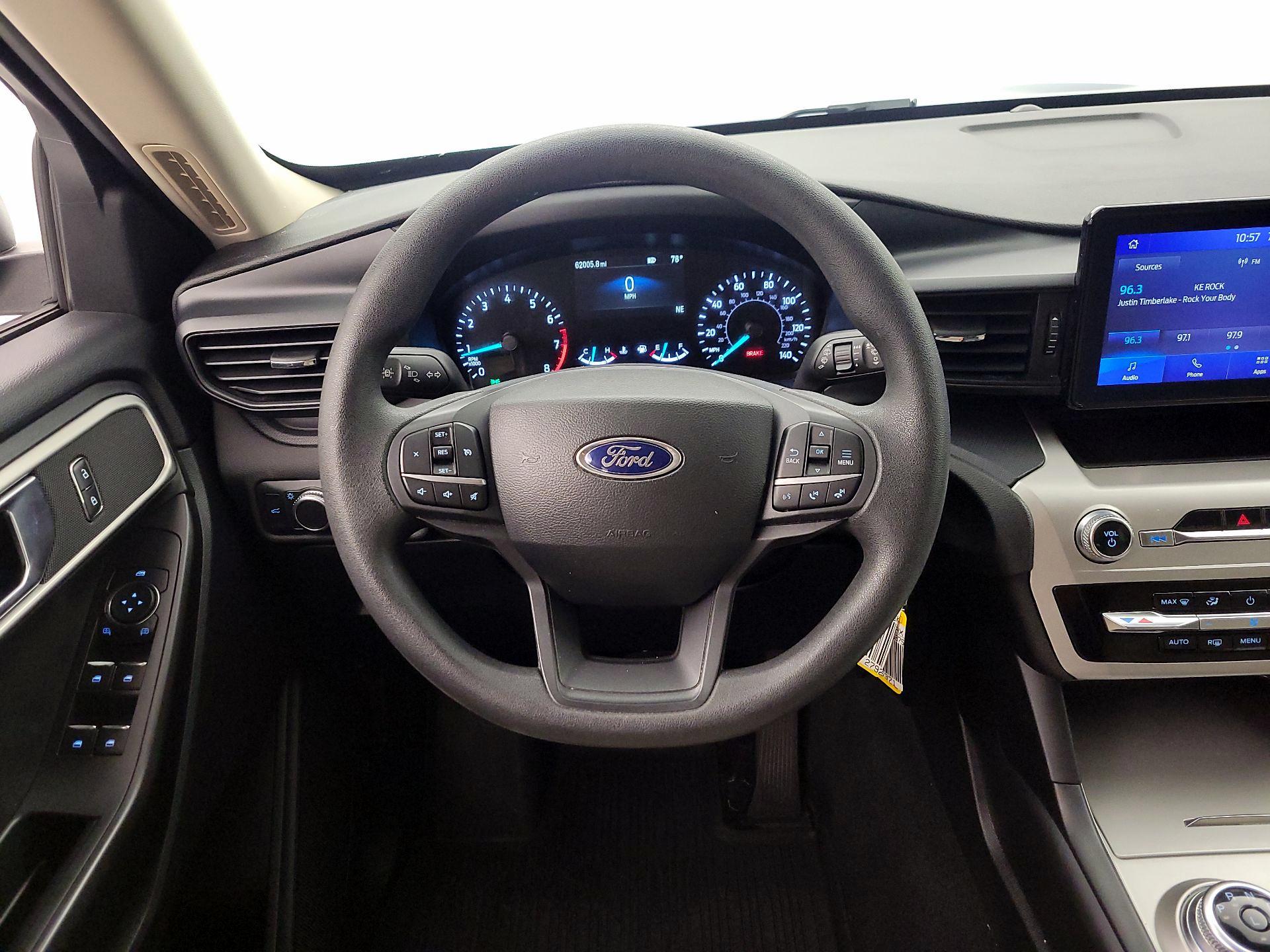 Thumbnail: 2022 Ford Explorer - 10