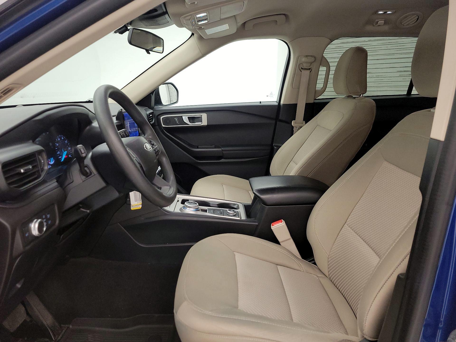 Thumbnail: 2022 Ford Explorer - 11
