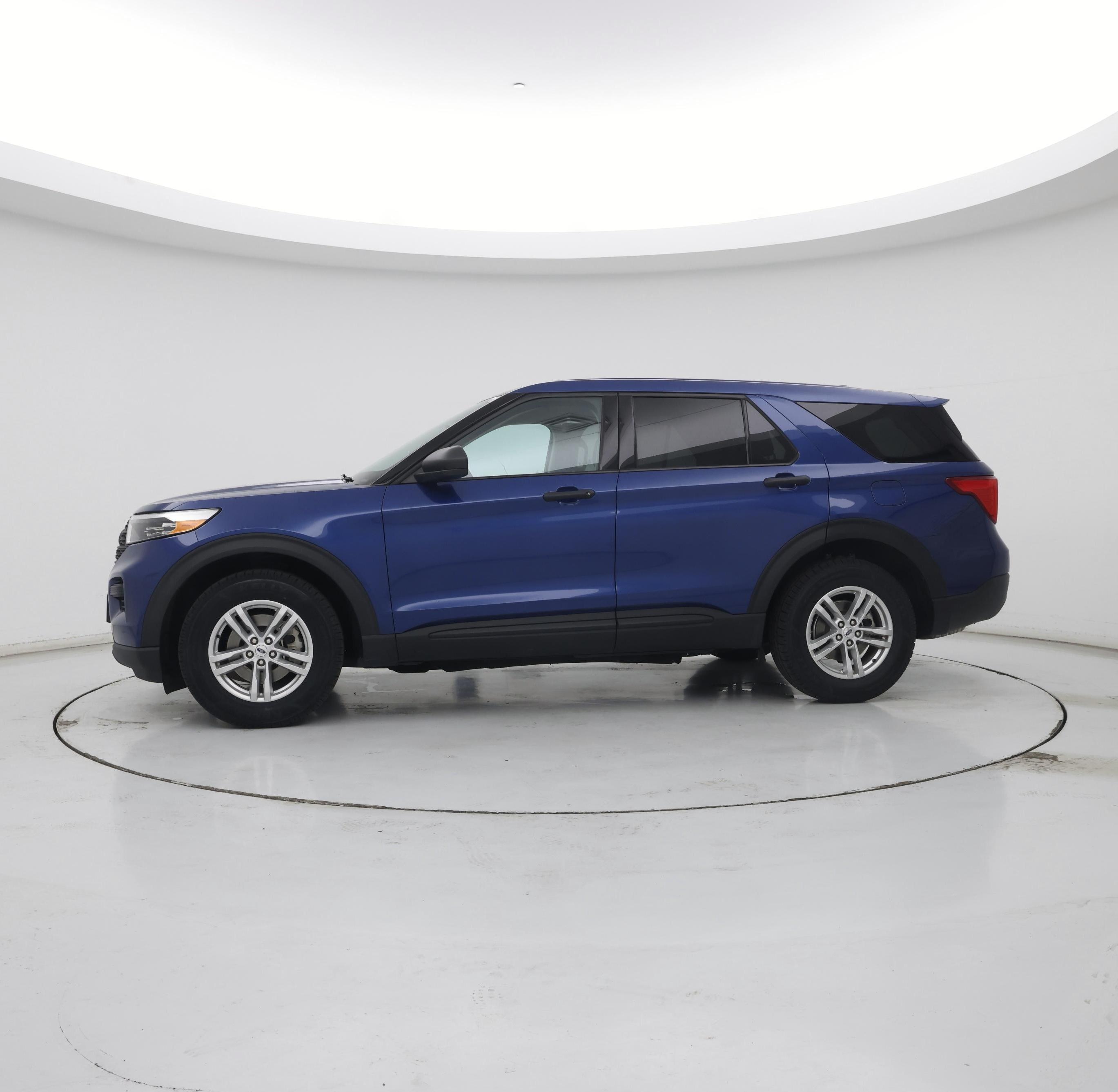 Thumbnail: 2022 Ford Explorer - 3