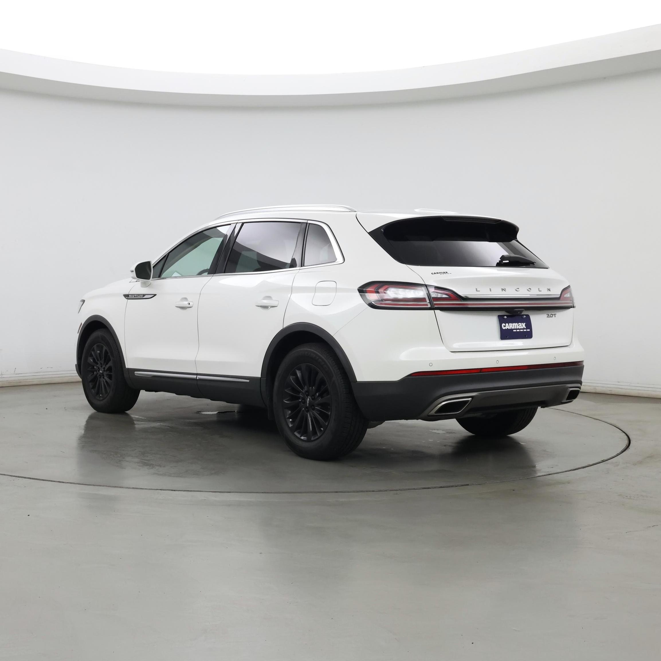 Thumbnail: 2020 Lincoln Nautilus - 2