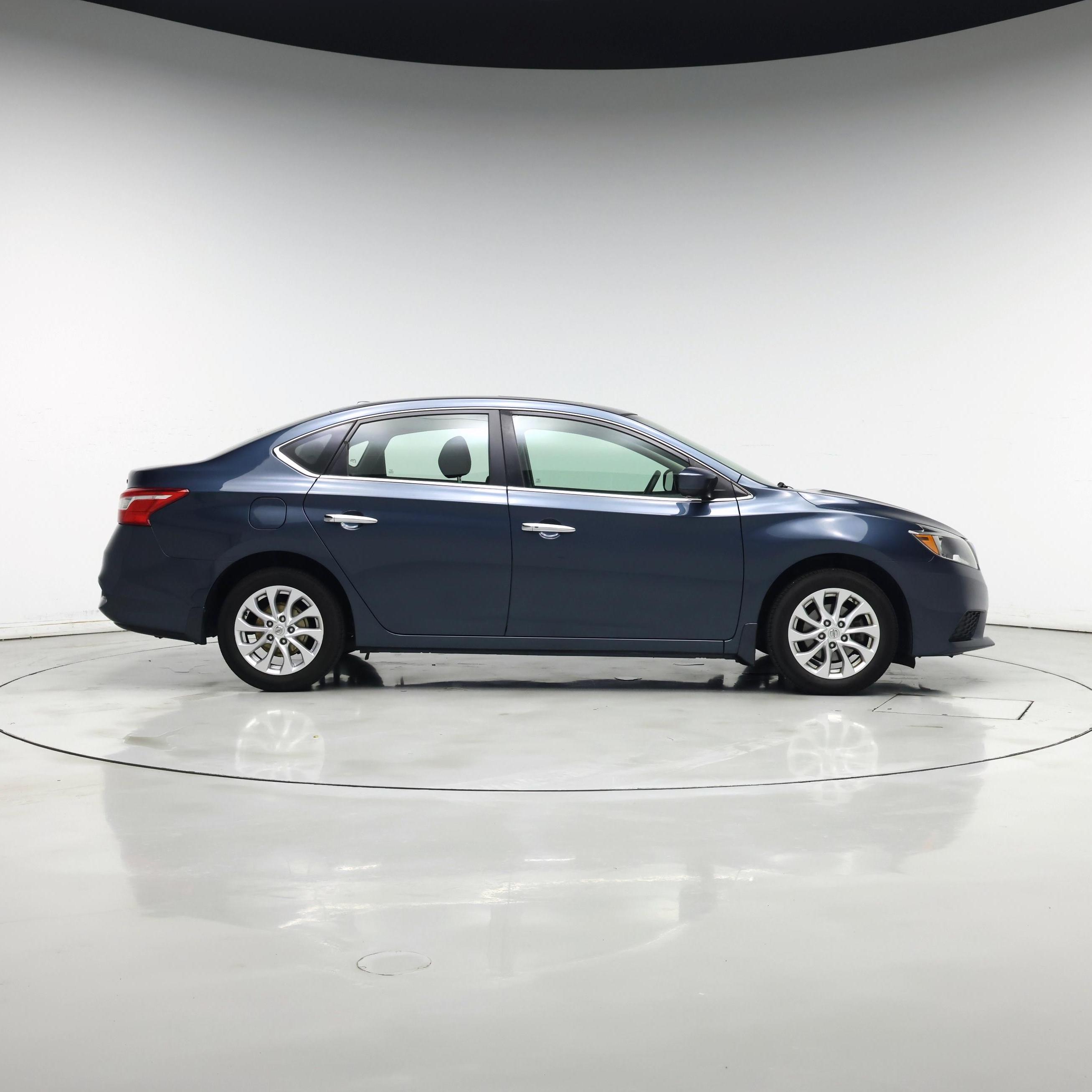 Thumbnail: 2017 Nissan Sentra - 7