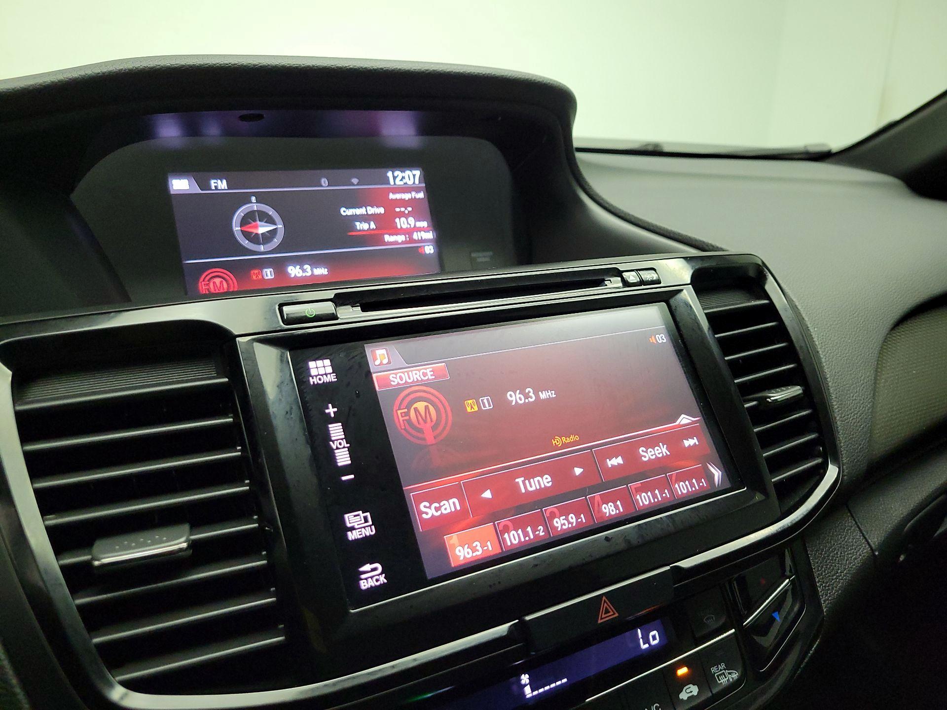 Thumbnail: 2016 Honda Accord - 14
