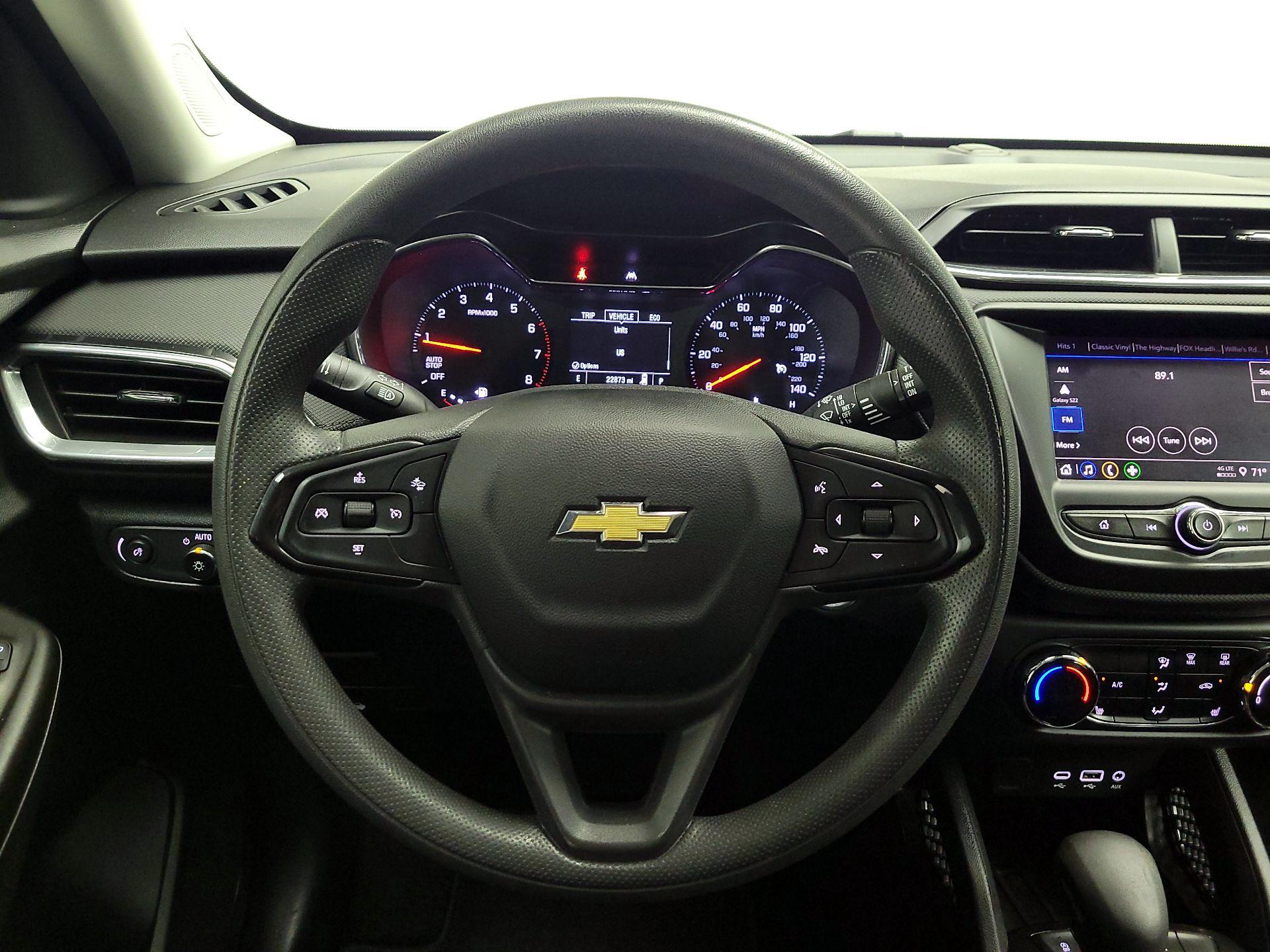 Thumbnail: 2023 Chevrolet TrailBlazer - 10