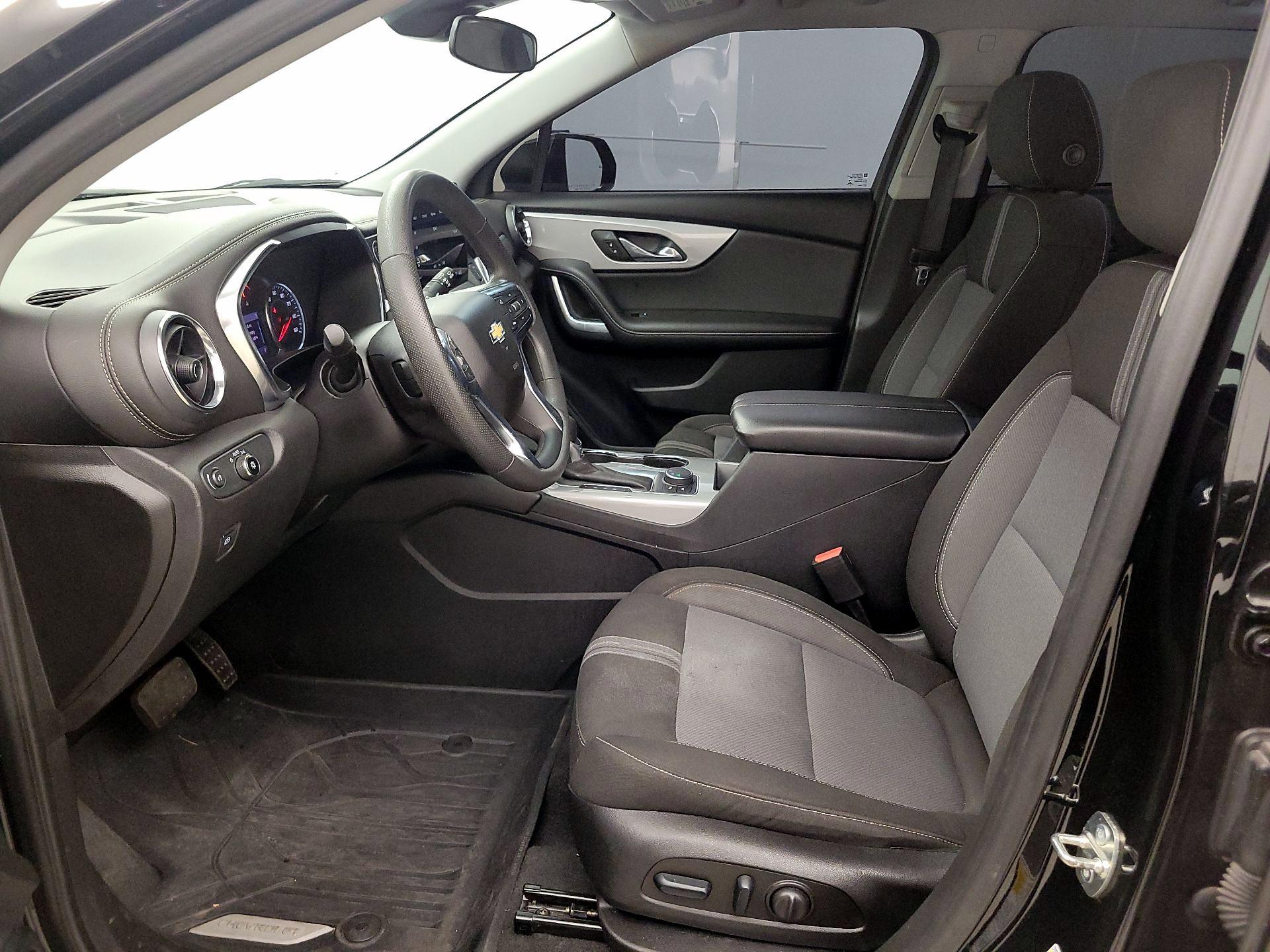 Thumbnail: 2023 Chevrolet Blazer - 11