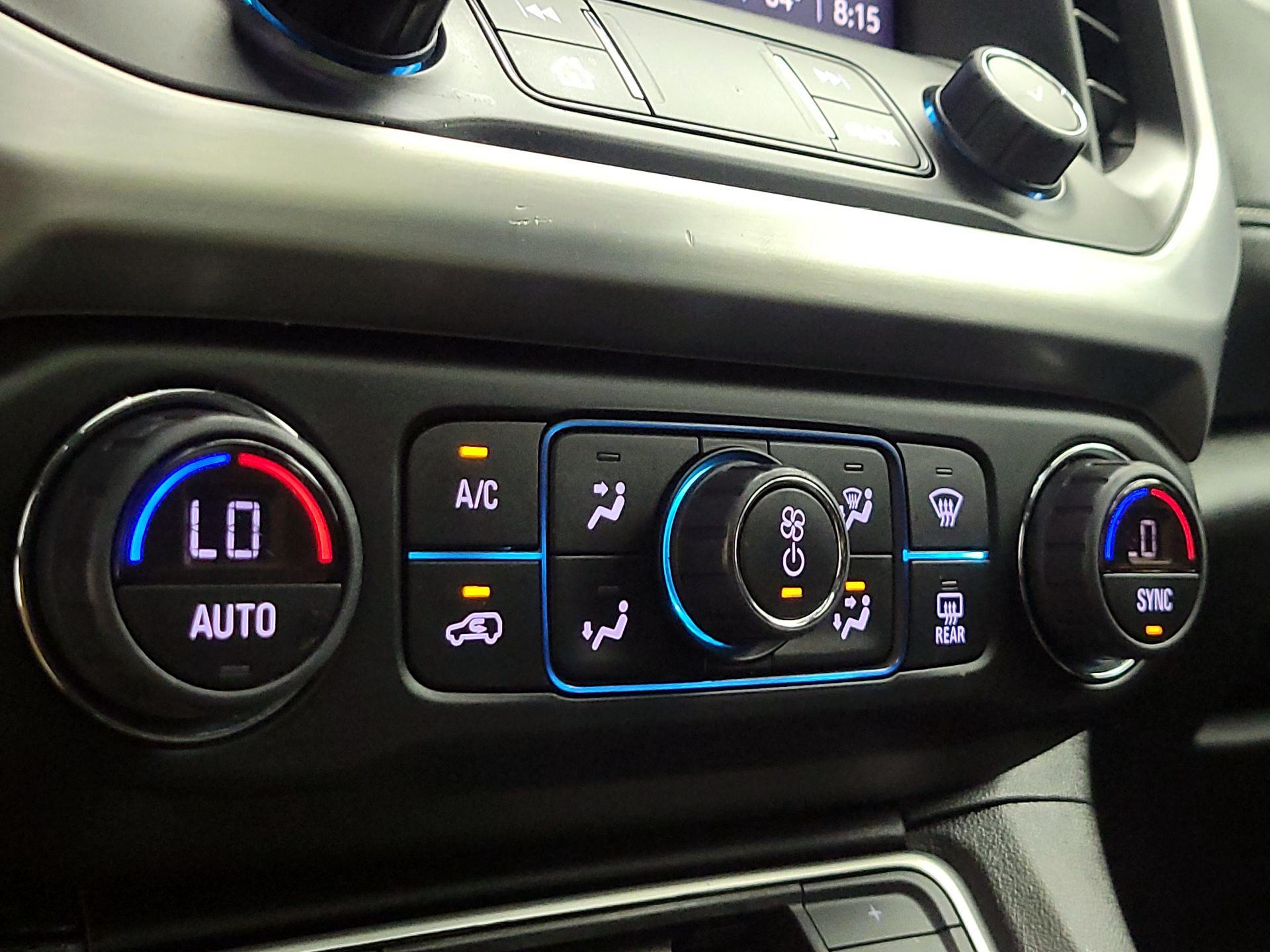 Thumbnail: 2022 GMC Acadia - 16