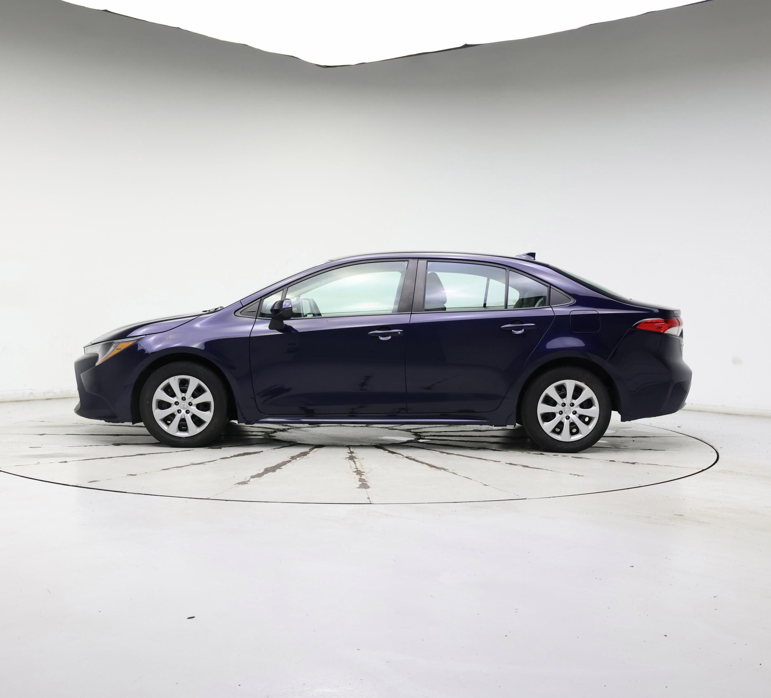 Thumbnail: 2021 Toyota Corolla - 3