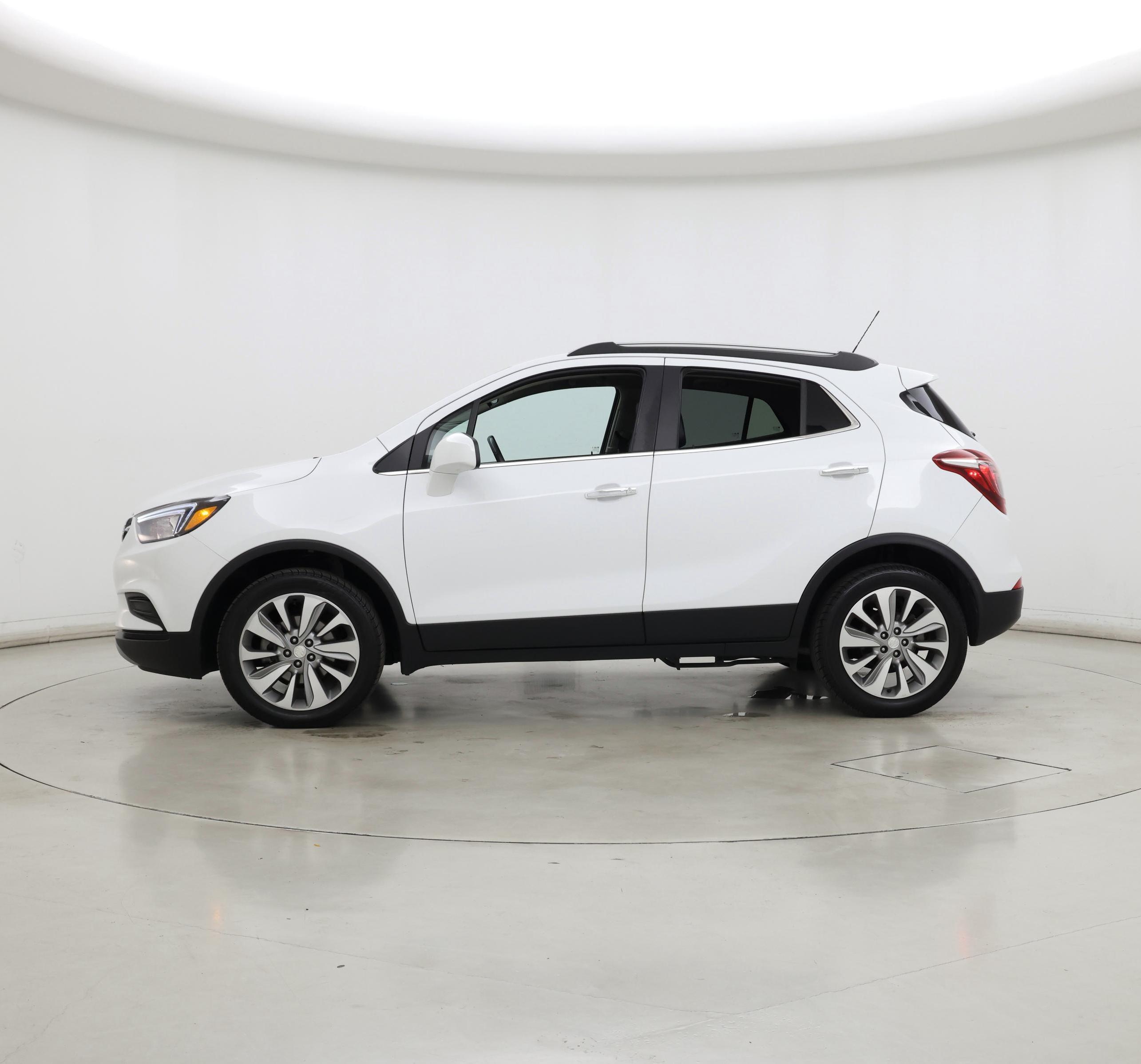 Thumbnail: 2020 Buick Encore - 3