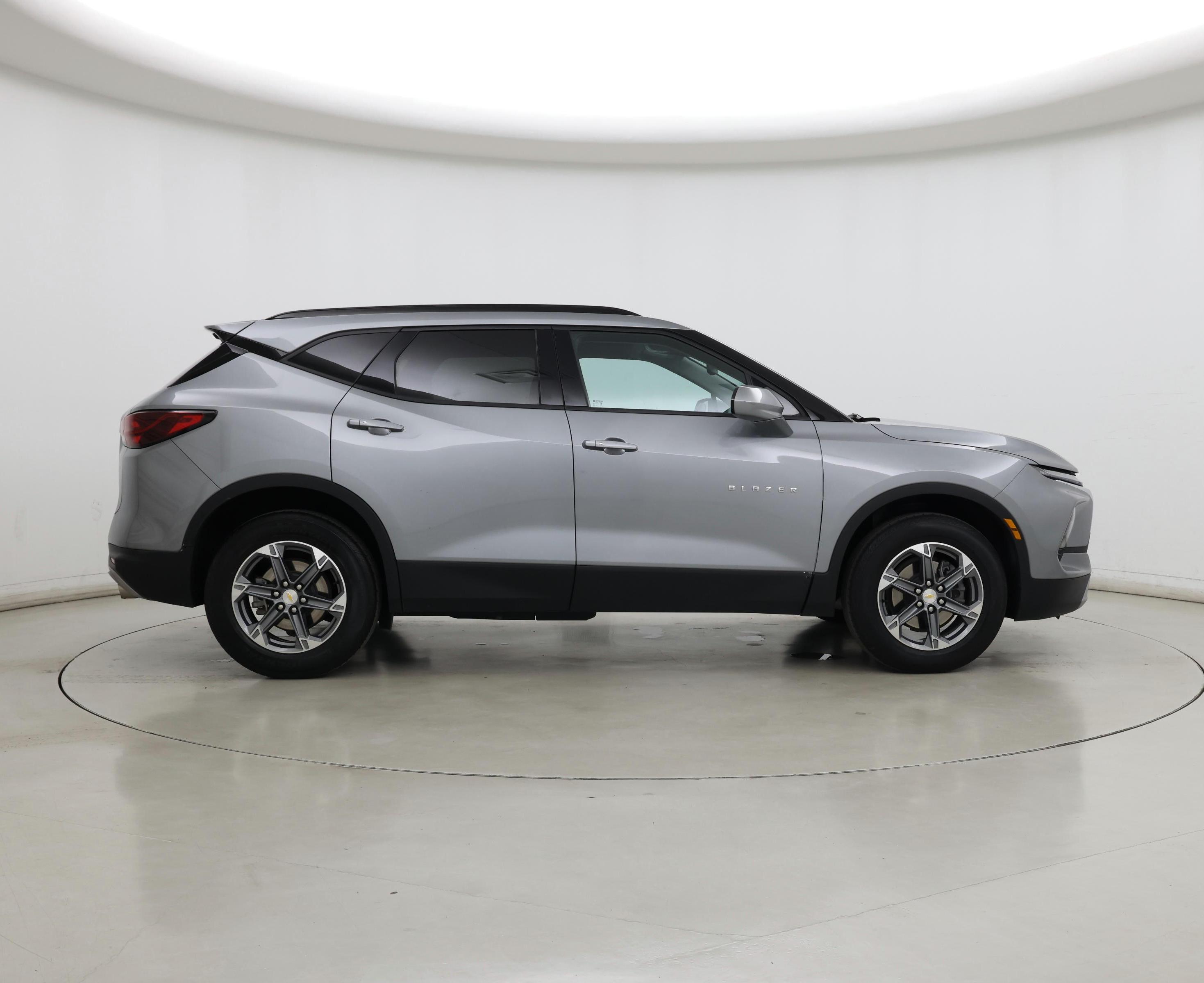 Thumbnail: 2023 Chevrolet Blazer - 7