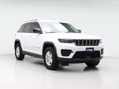 White 2023 Jeep Grand Cherokee Laredo