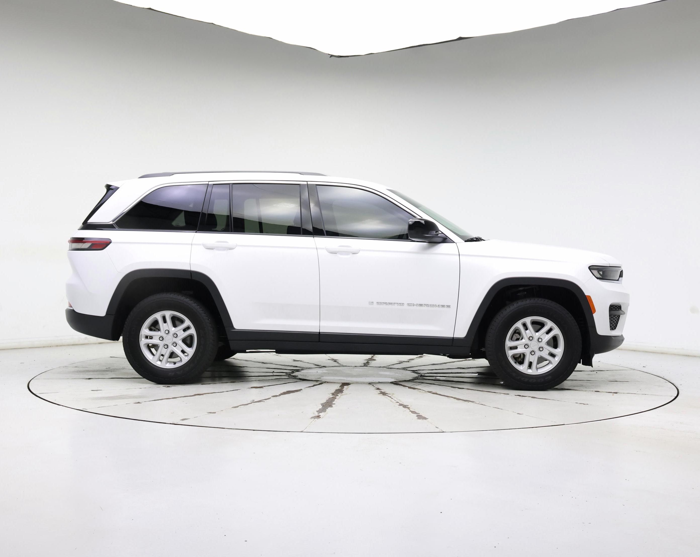 Thumbnail: 2023 Jeep Grand Cherokee - 7