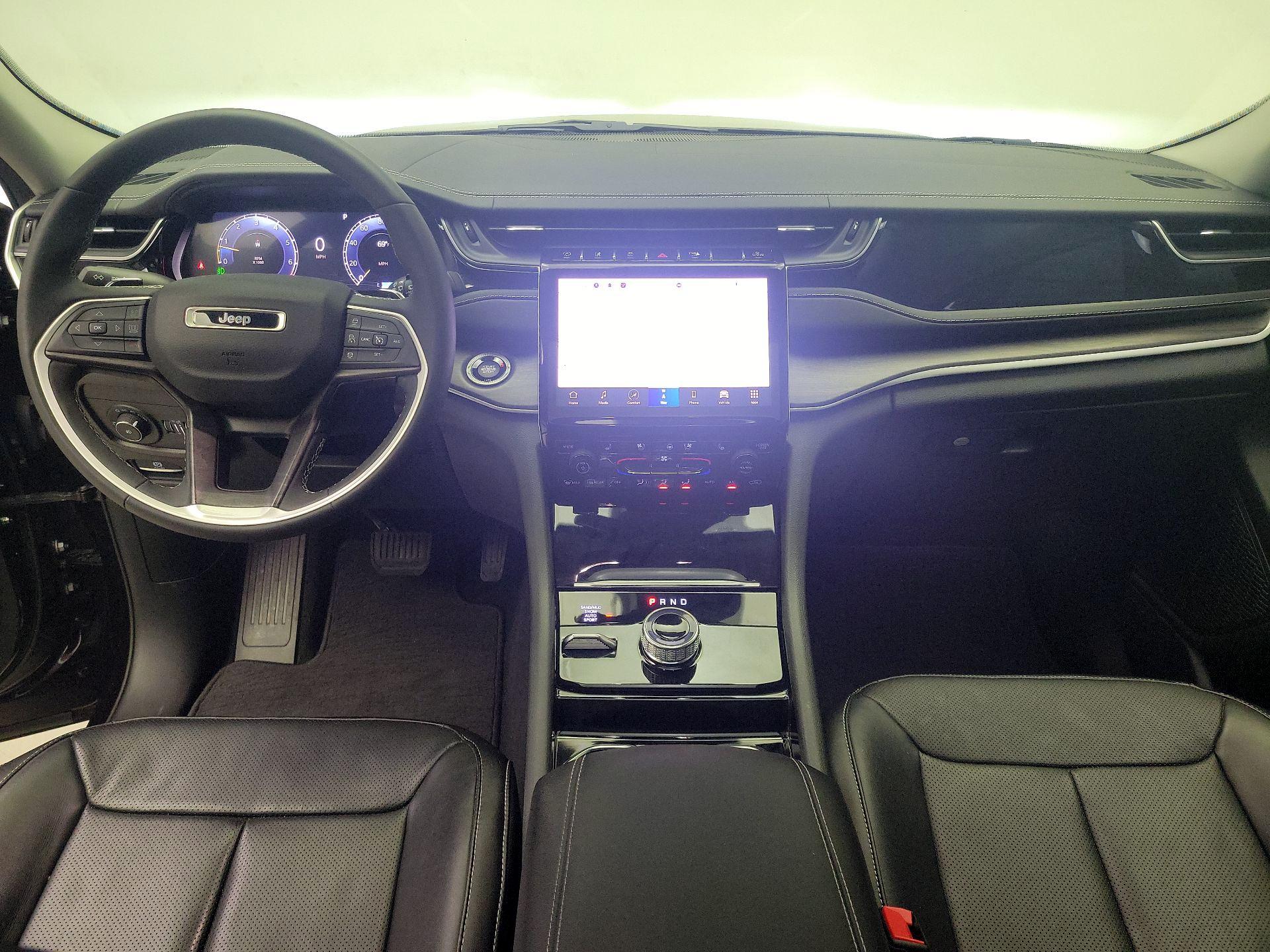 Thumbnail: 2023 Jeep Grand Cherokee - 9