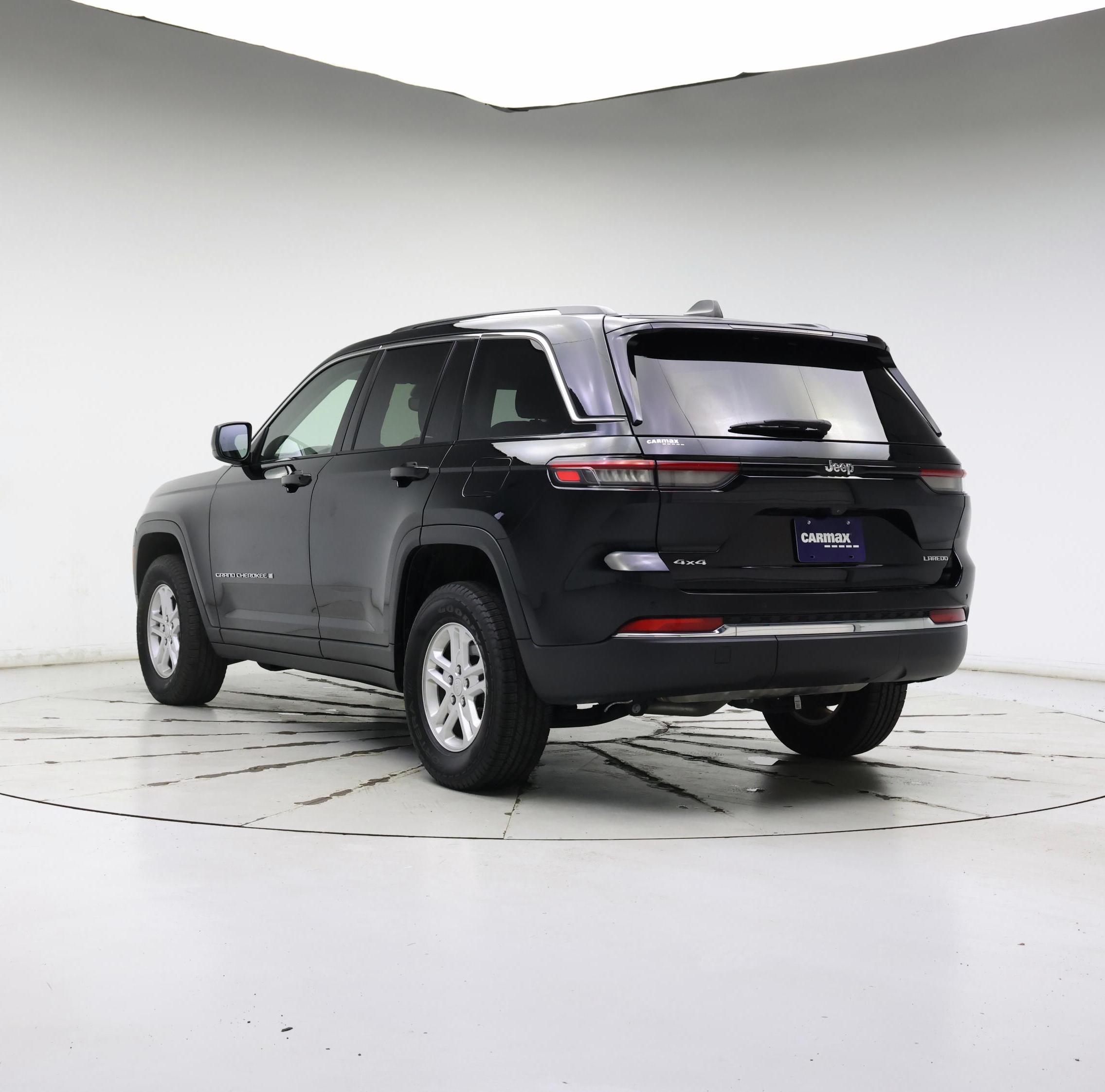 Thumbnail: 2023 Jeep Grand Cherokee - 2