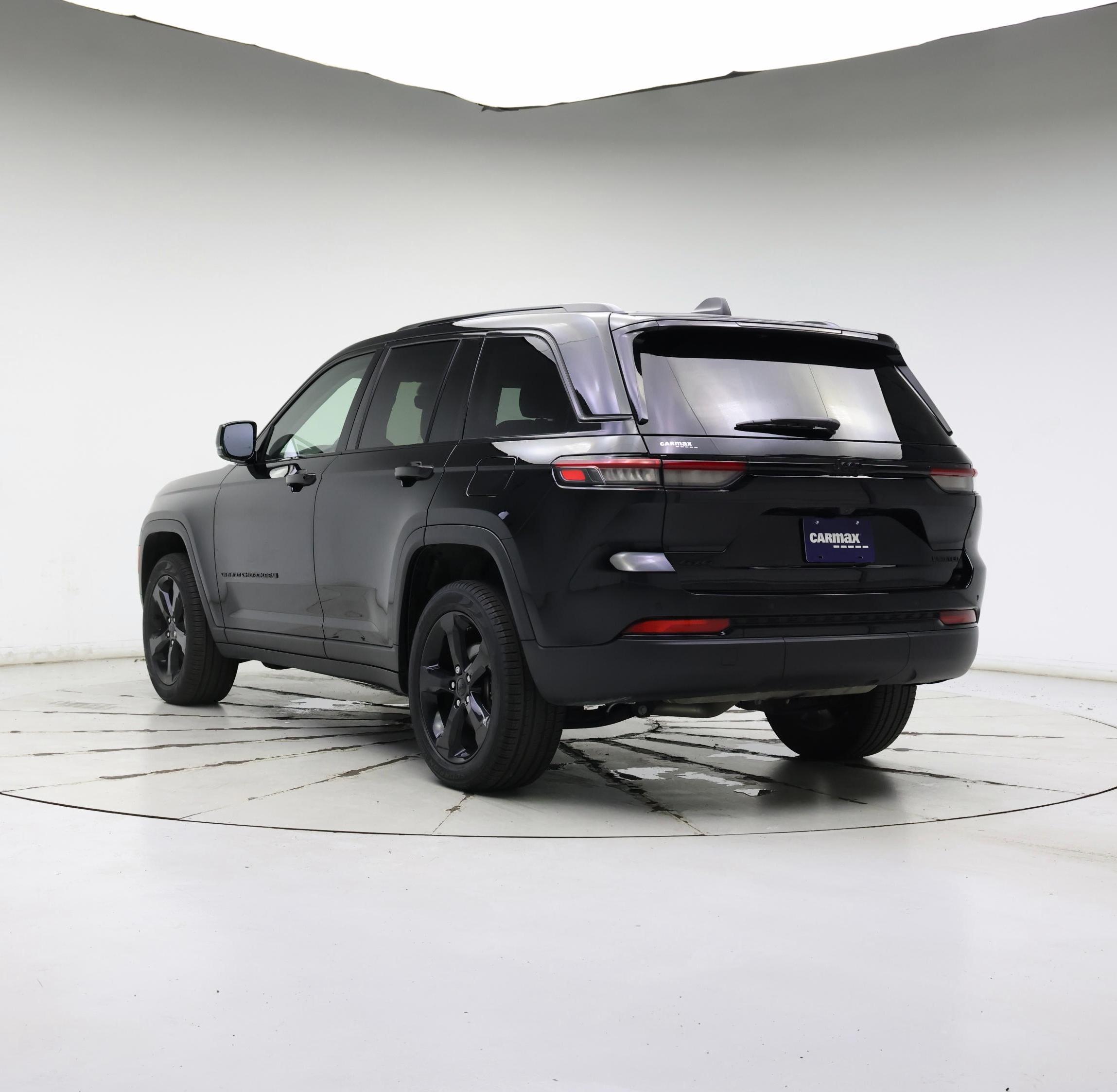 Thumbnail: 2023 Jeep Grand Cherokee - 2