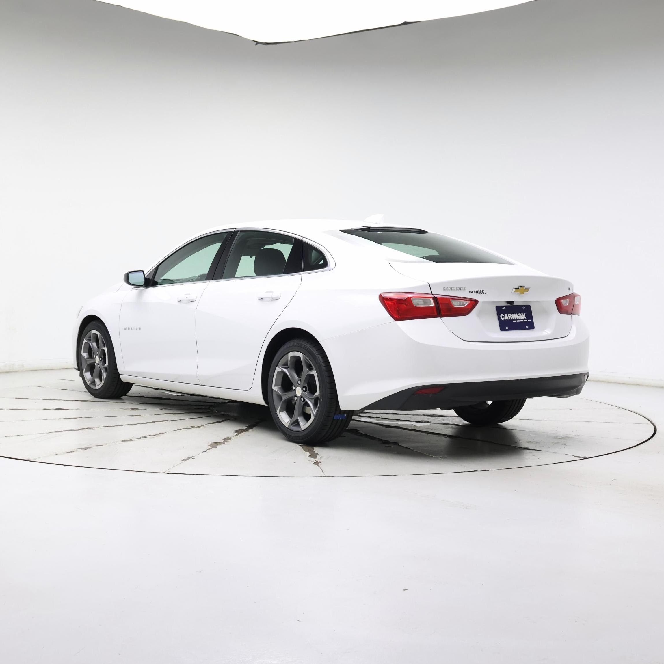 Thumbnail: 2023 Chevrolet Malibu - 2