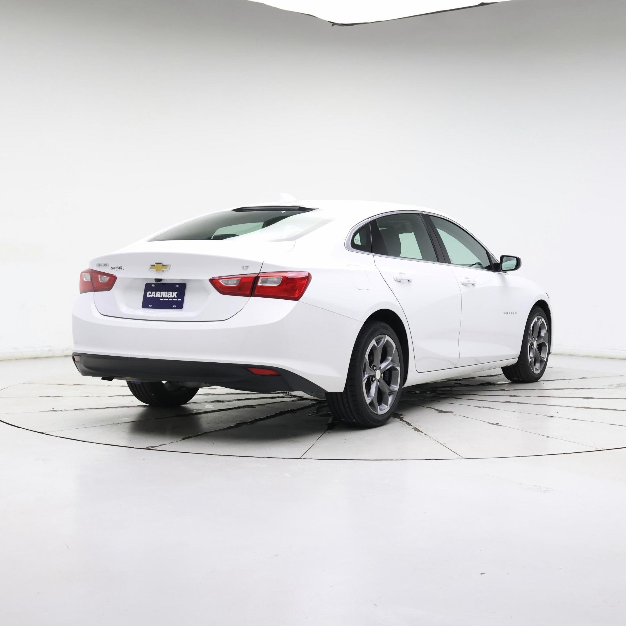 Thumbnail: 2023 Chevrolet Malibu - 8