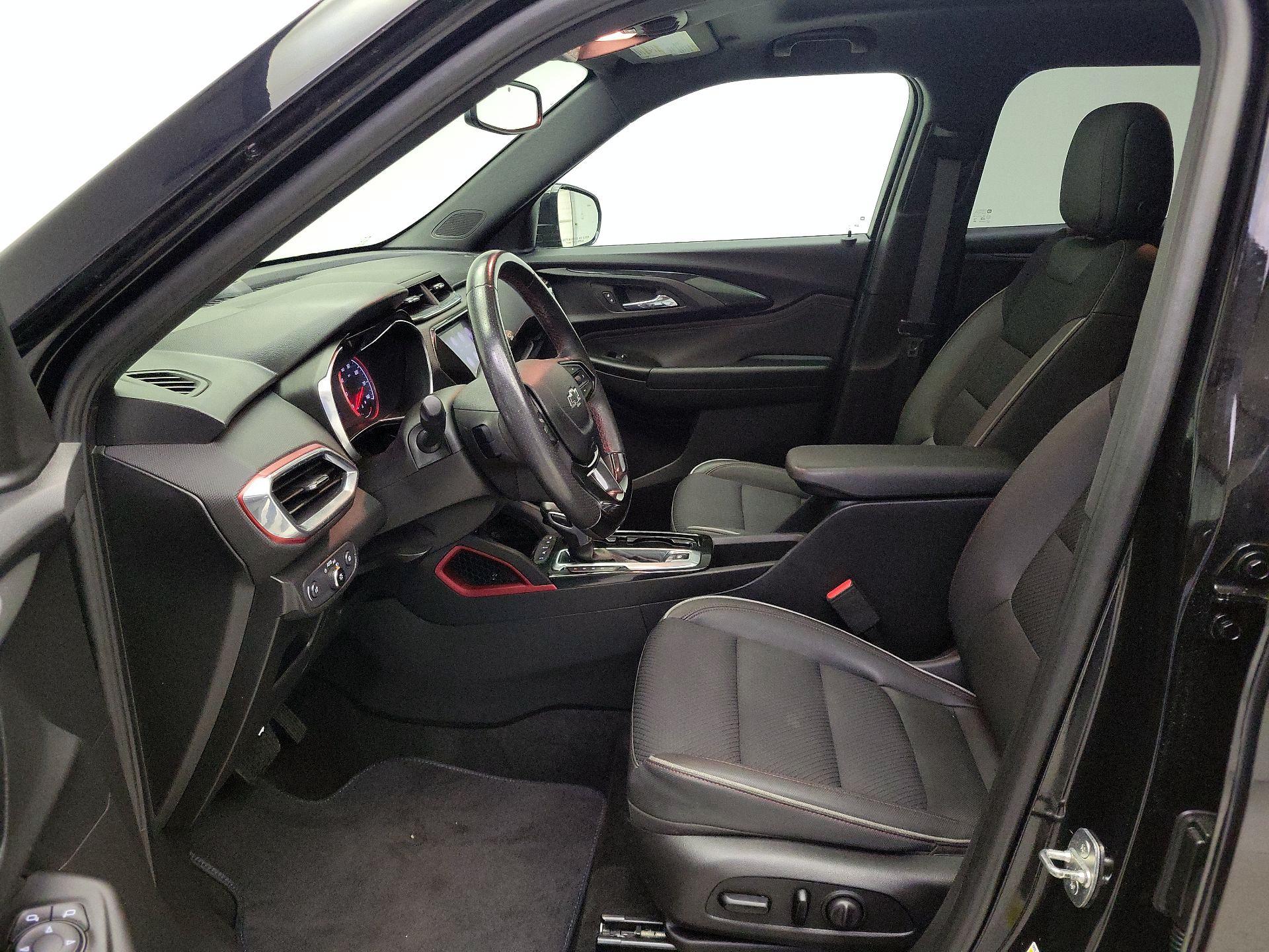 Thumbnail: 2021 Chevrolet TrailBlazer - 11