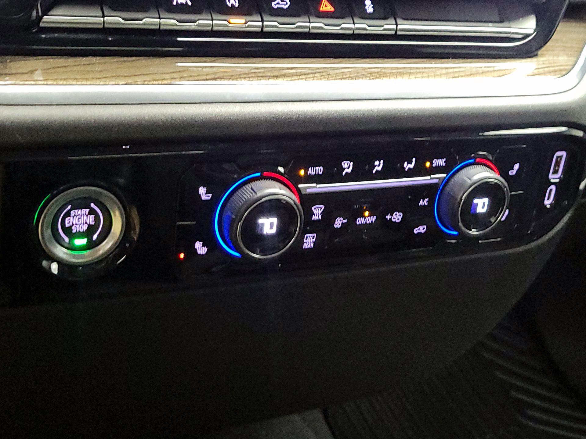 Thumbnail: 2022 Chevrolet Silverado 1500 - 17