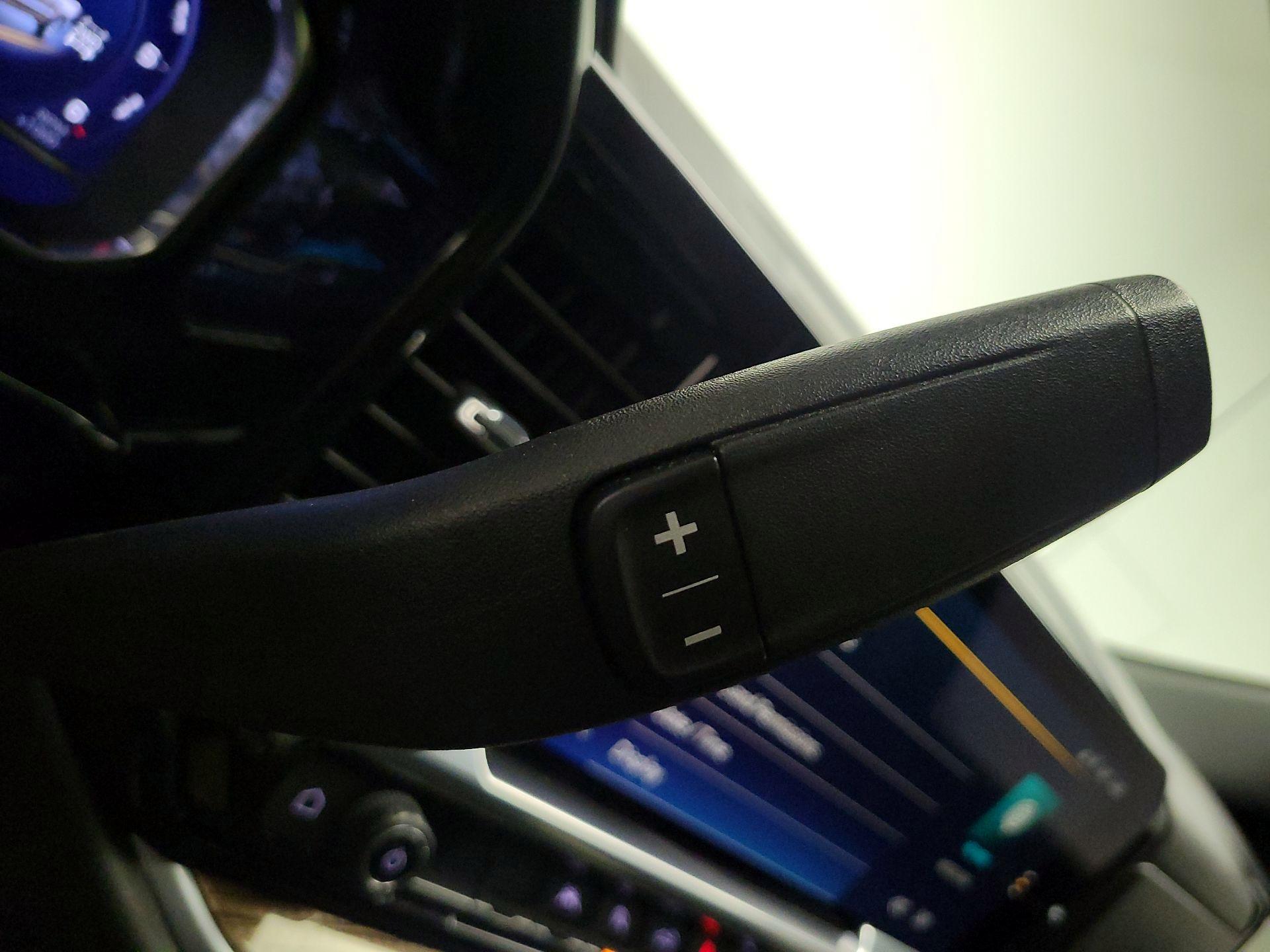 Thumbnail: 2022 Chevrolet Silverado 1500 - 18