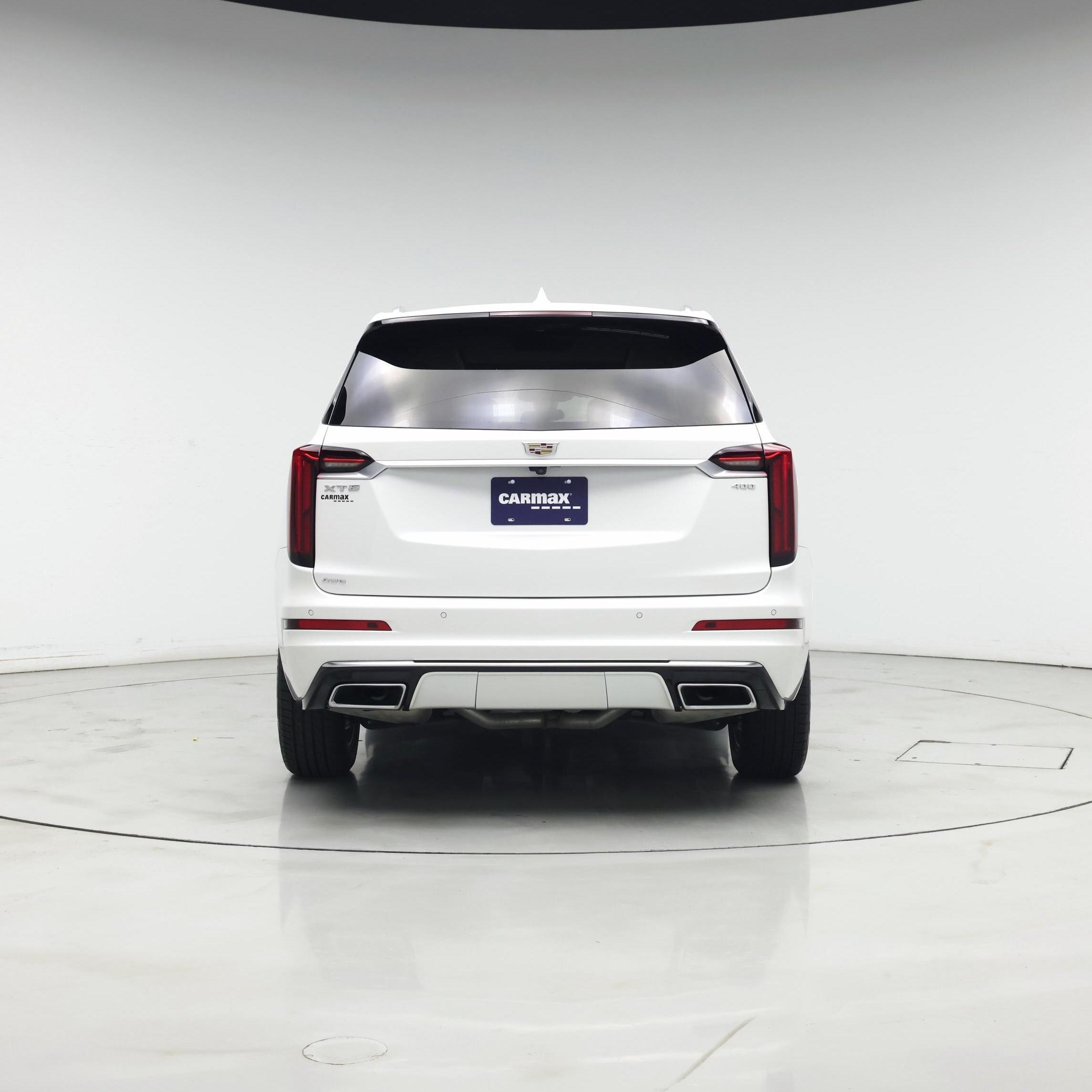 Thumbnail: 2023 Cadillac XT6 - 8