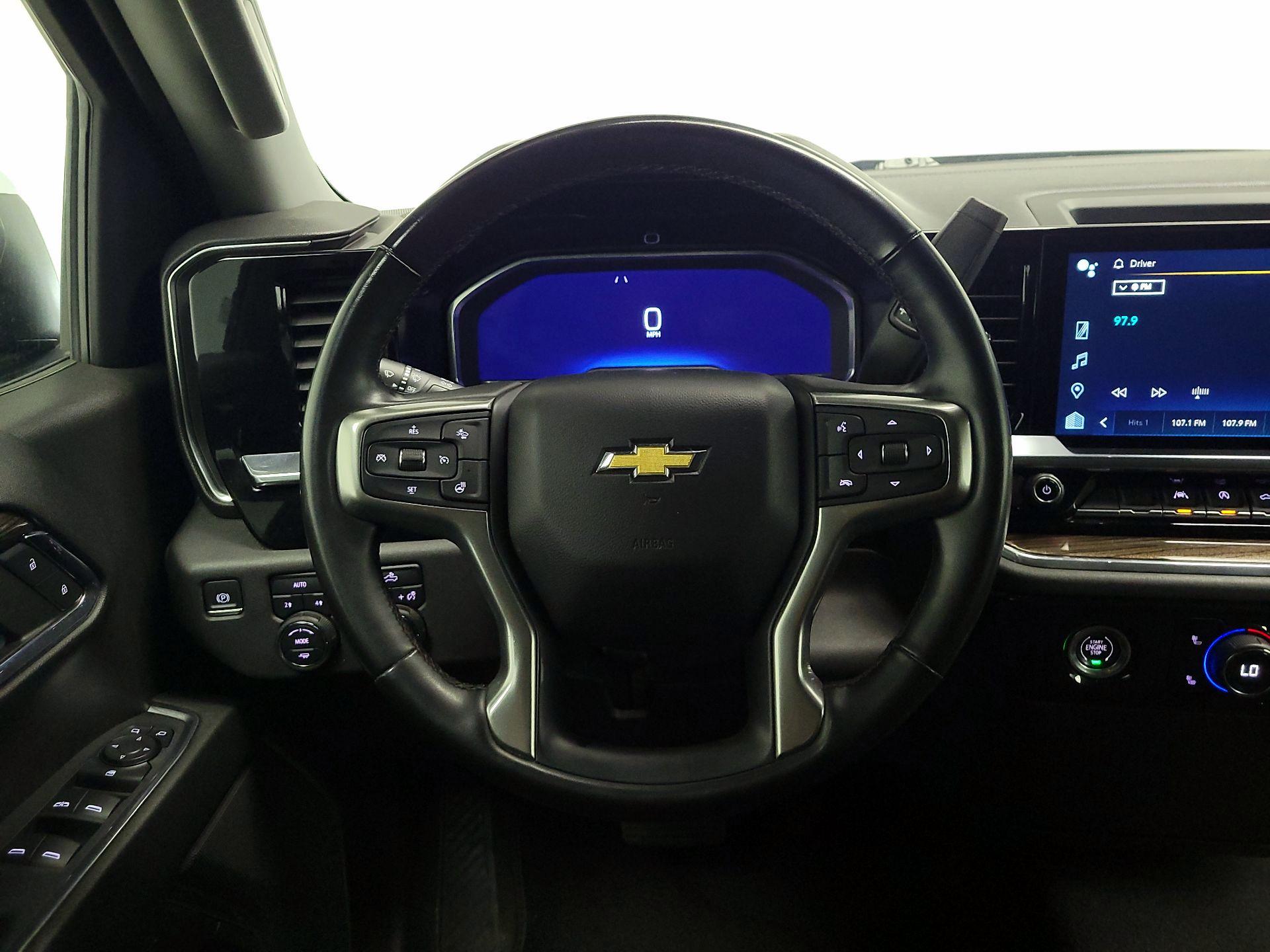 Thumbnail: 2023 Chevrolet Silverado 1500 - 10
