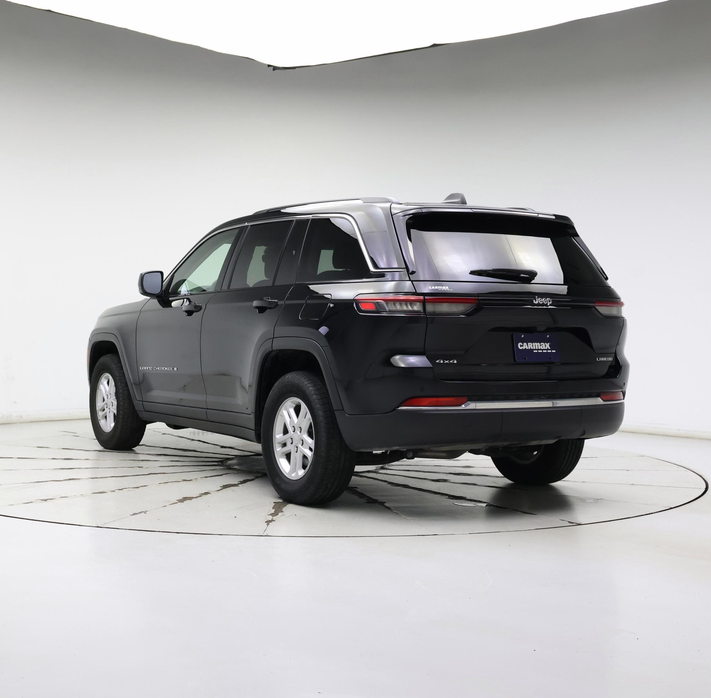 Thumbnail: 2023 Jeep Grand Cherokee - 2