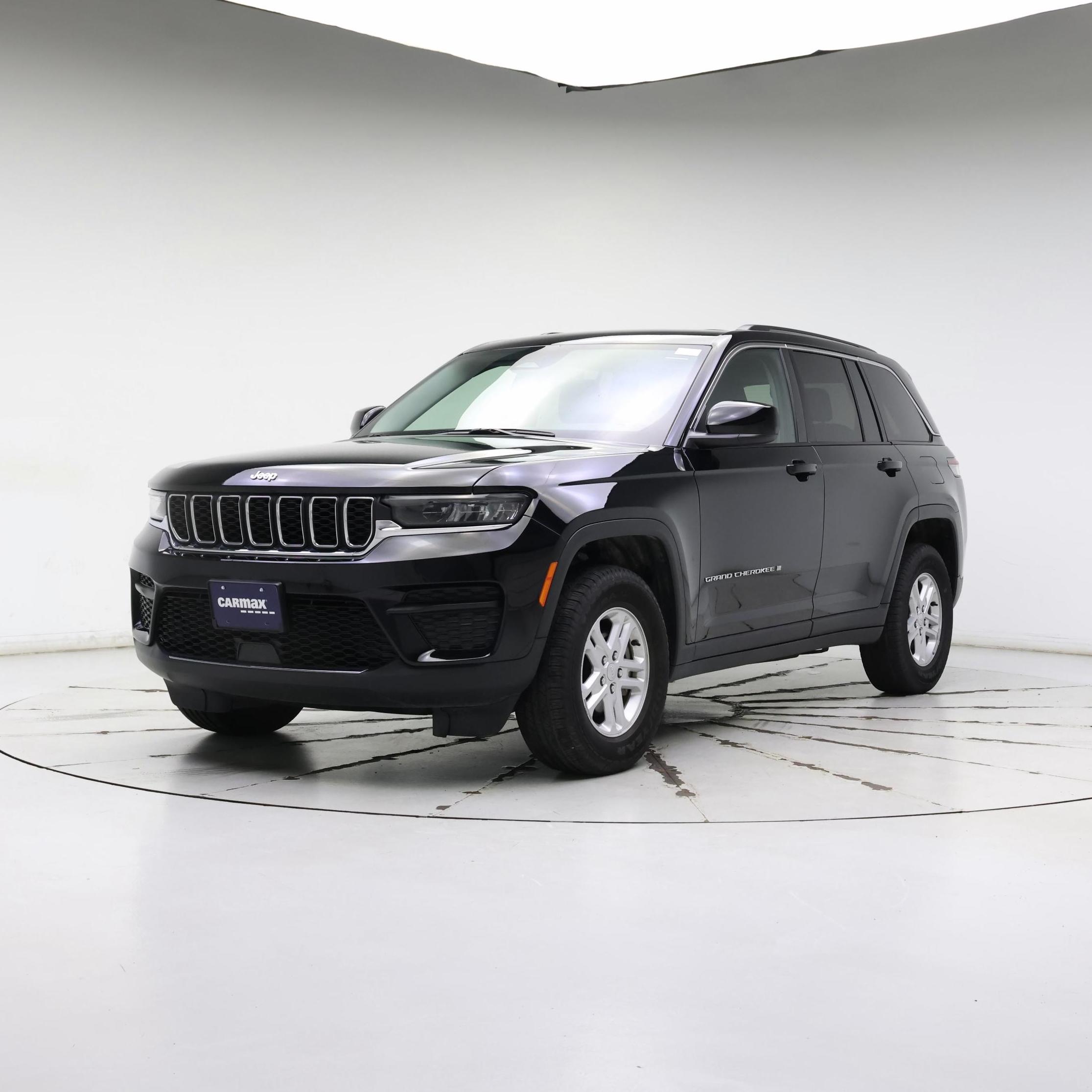 Thumbnail: 2023 Jeep Grand Cherokee - 4