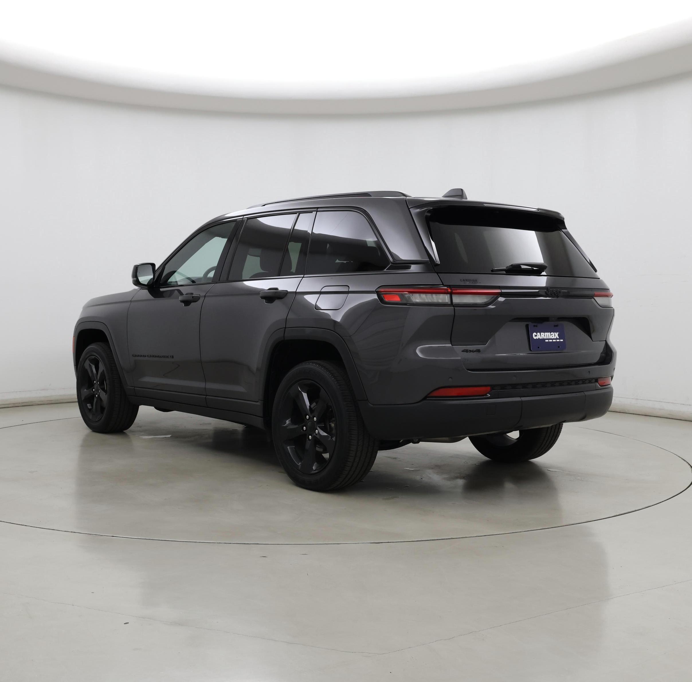 Thumbnail: 2023 Jeep Grand Cherokee - 2