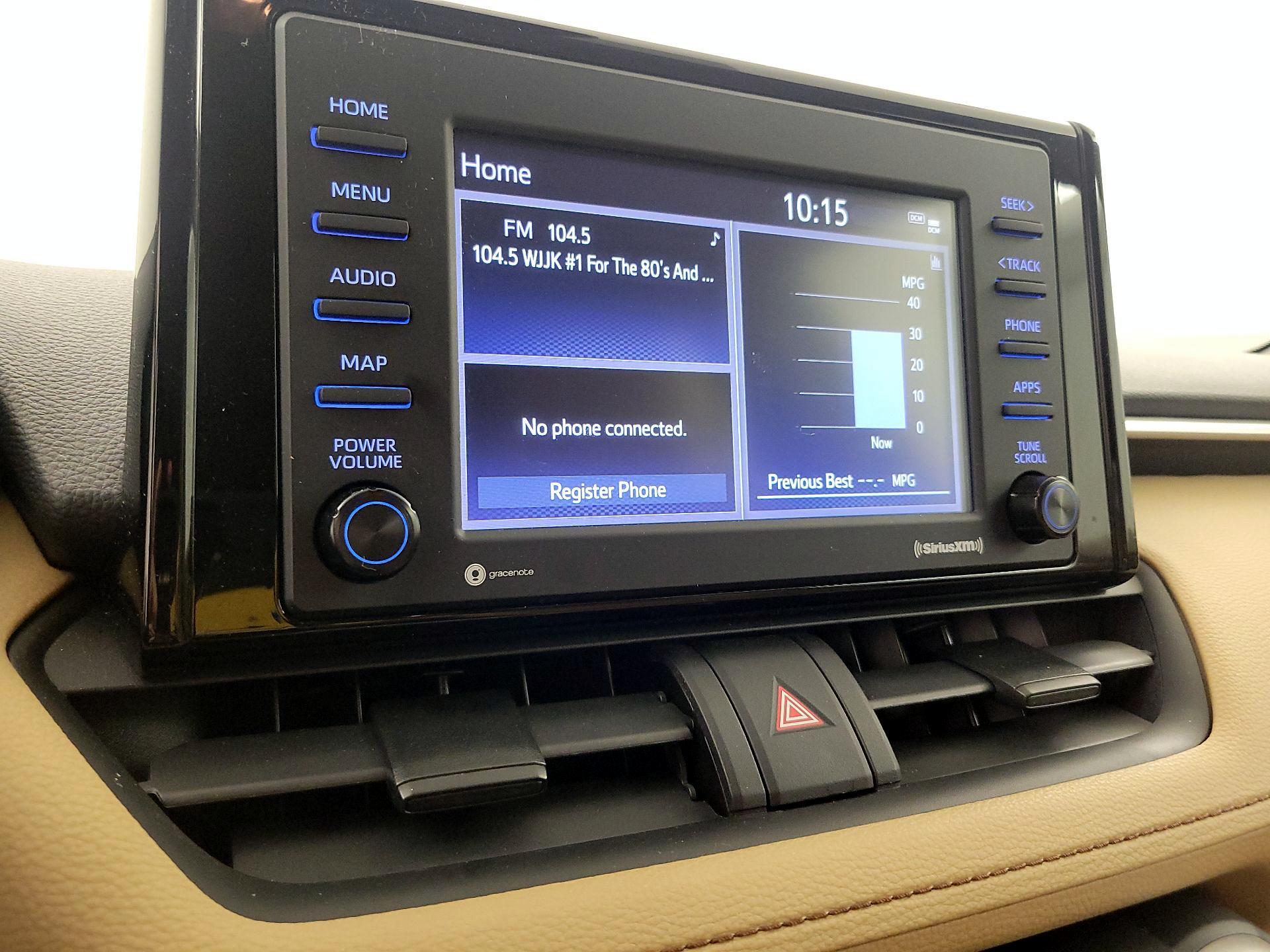 Thumbnail: 2021 Toyota RAV4 - 15
