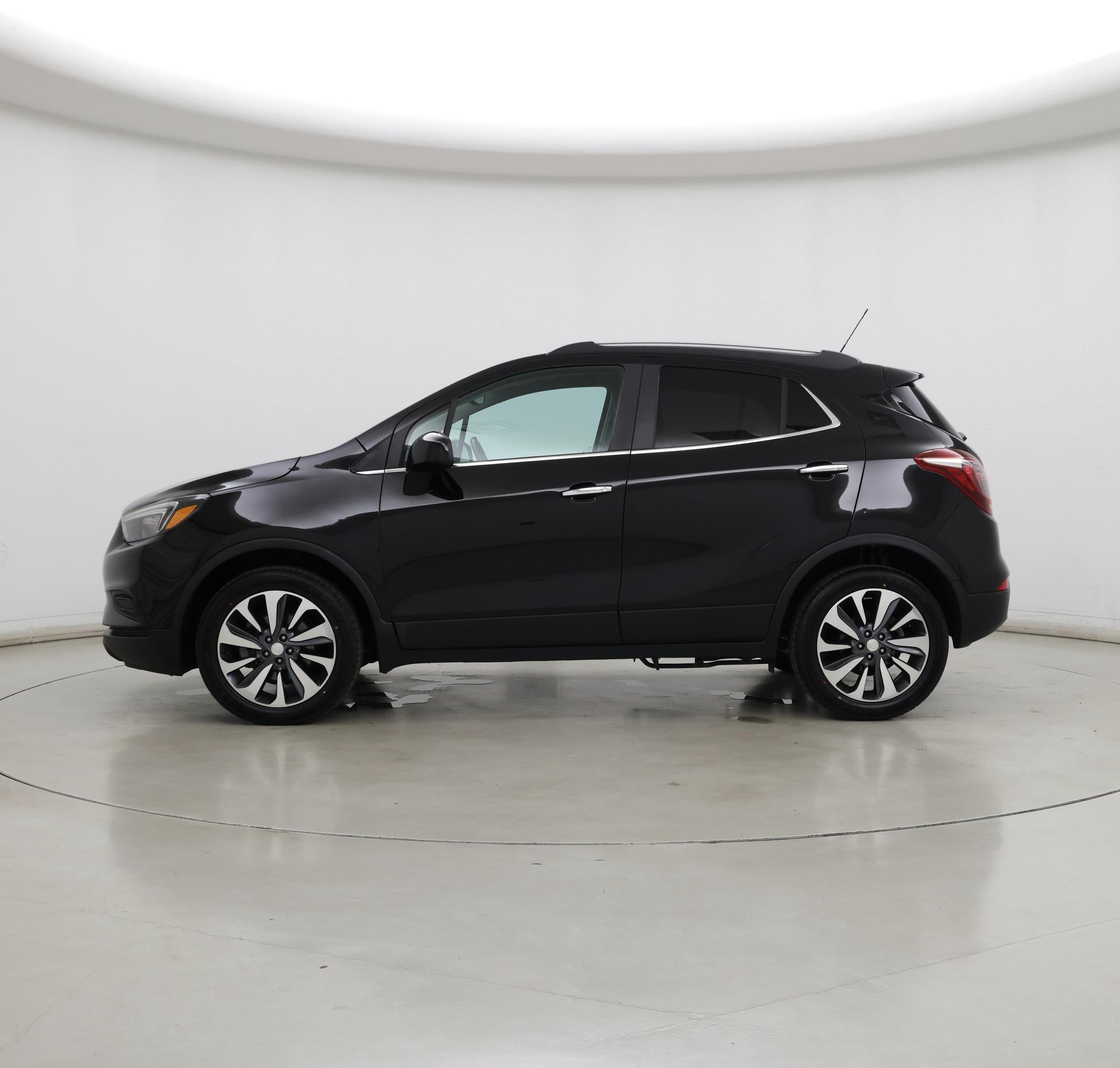 Thumbnail: 2022 Buick Encore - 3