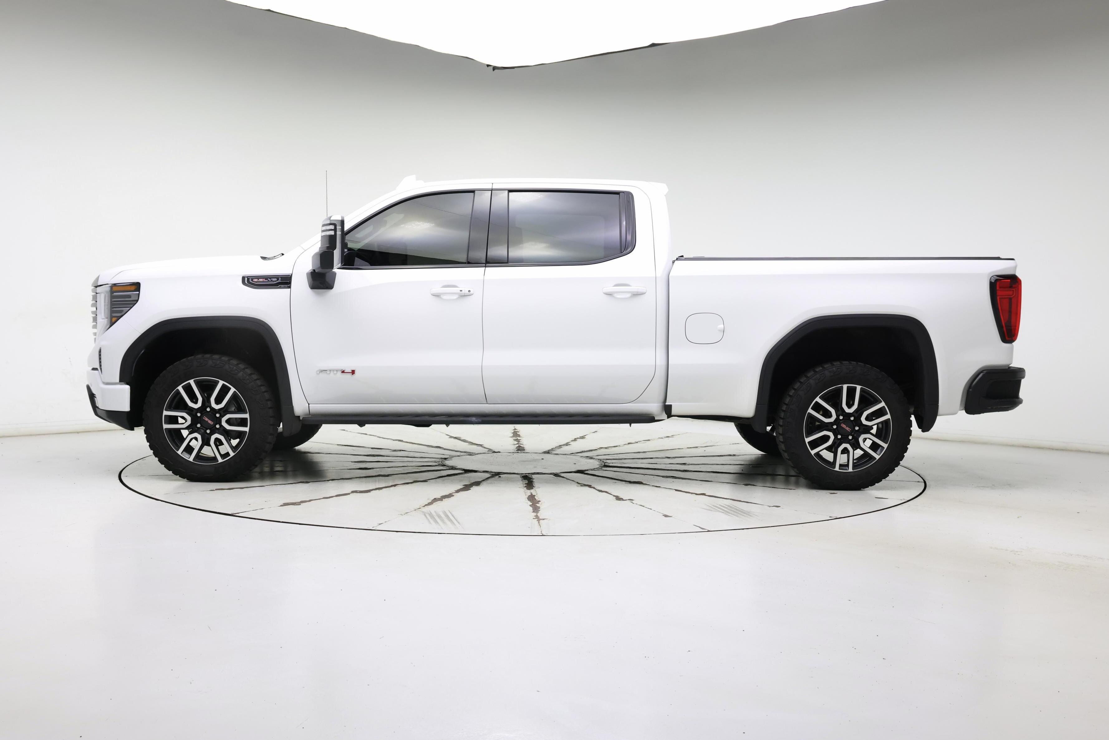 Thumbnail: 2024 GMC Sierra 1500 - 3