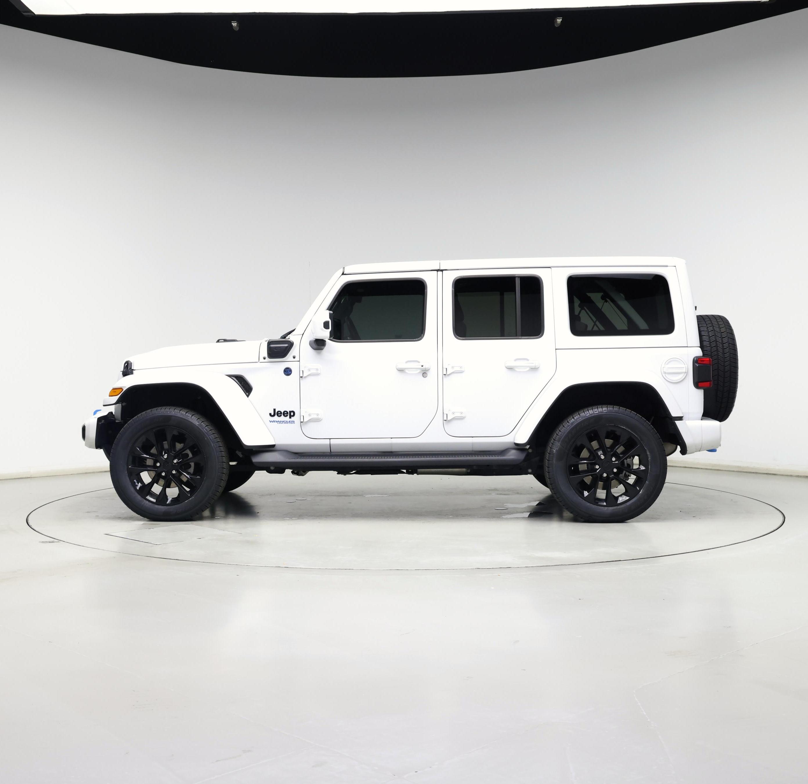 Thumbnail: 2021 Jeep Wrangler - 3