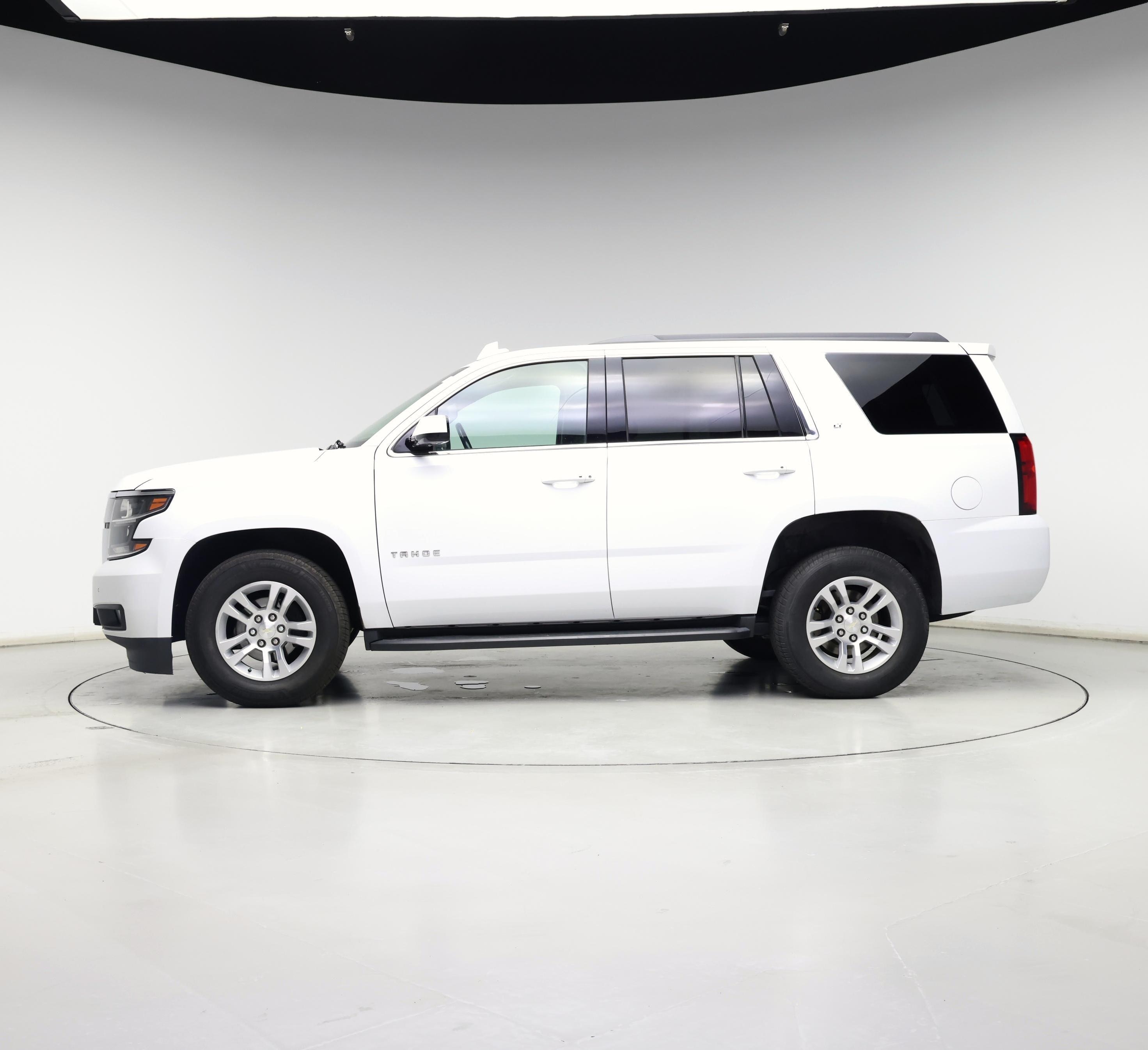 Thumbnail: 2020 Chevrolet Tahoe - 3