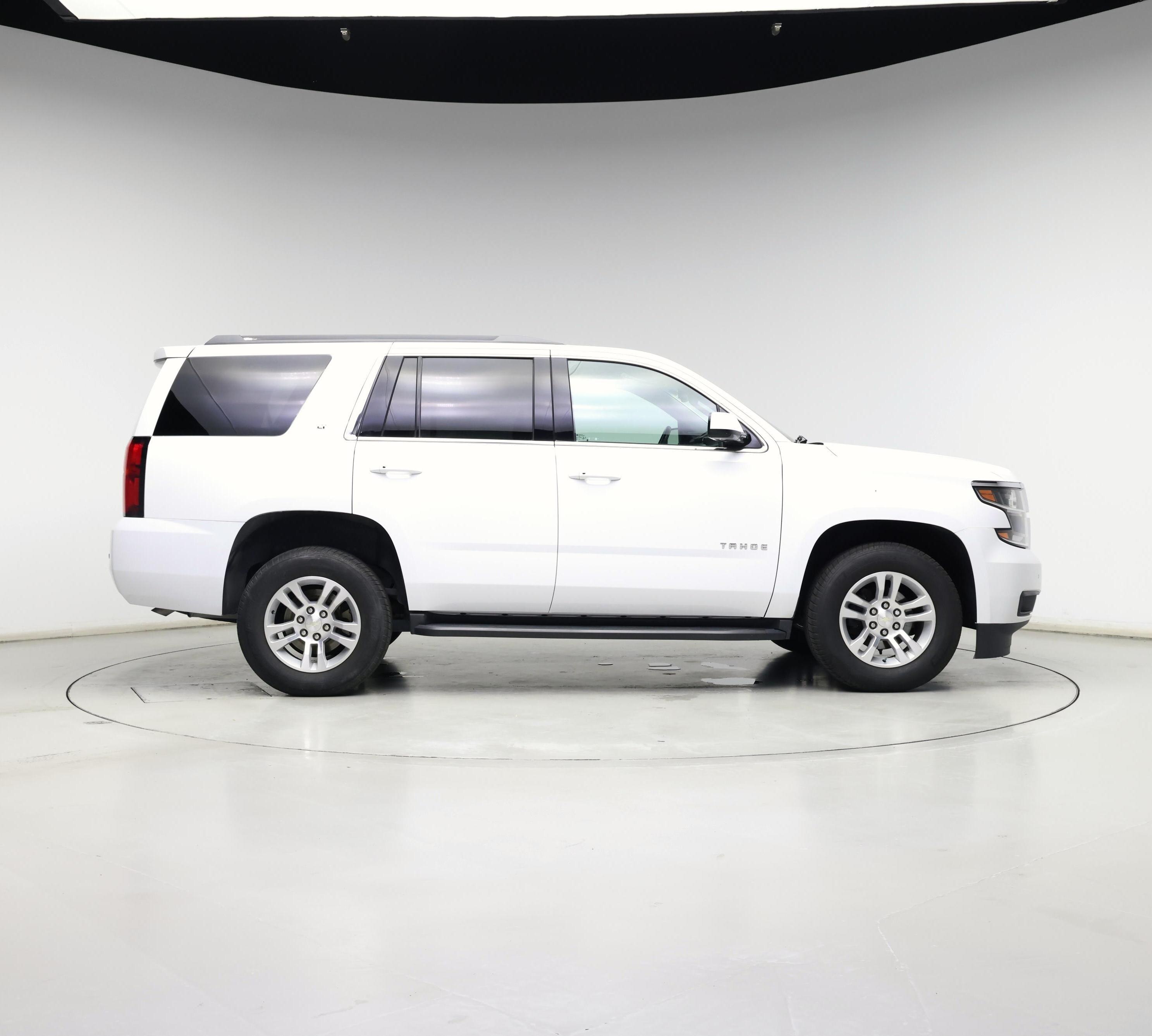 Thumbnail: 2020 Chevrolet Tahoe - 7