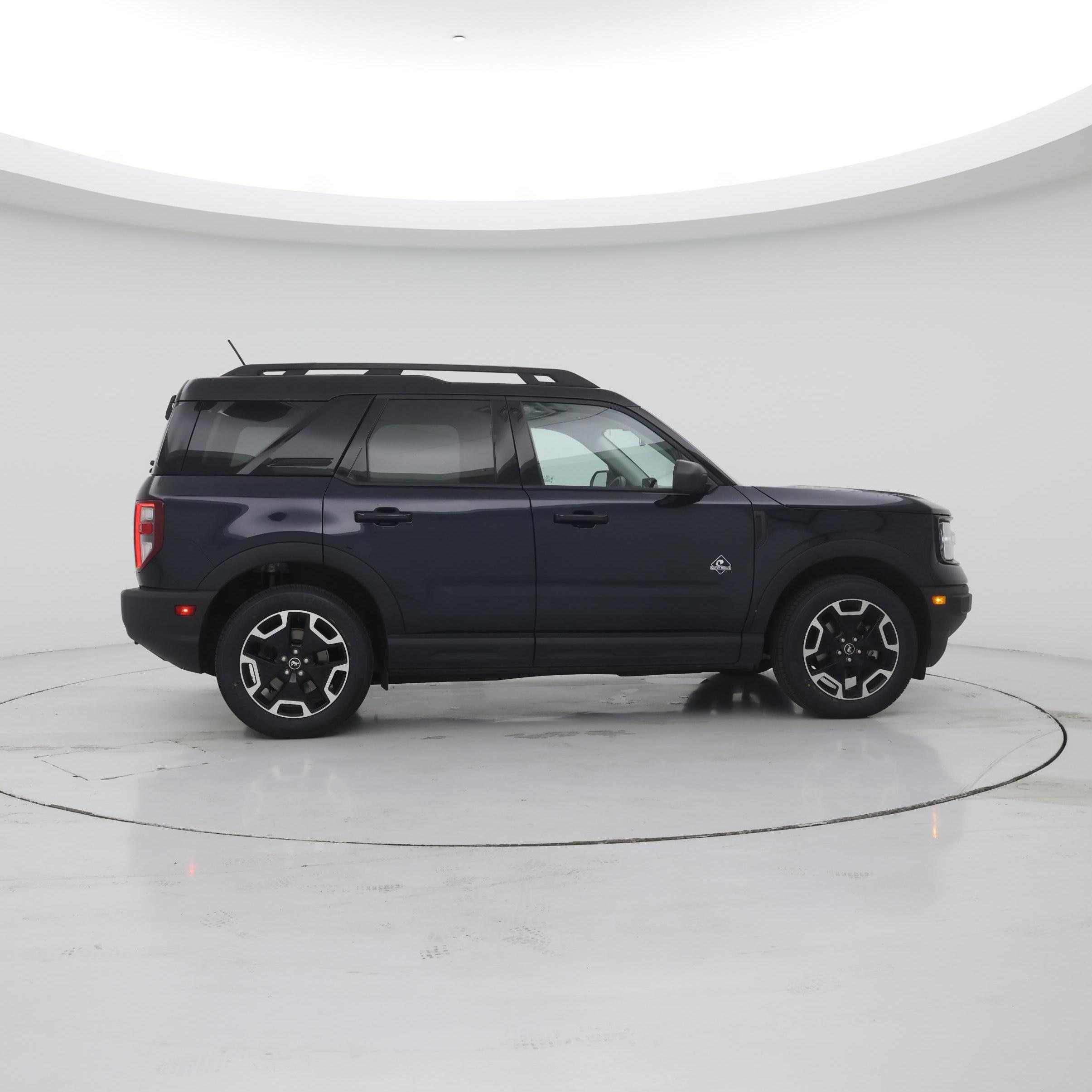 Thumbnail: 2023 Ford Bronco Sport - 7