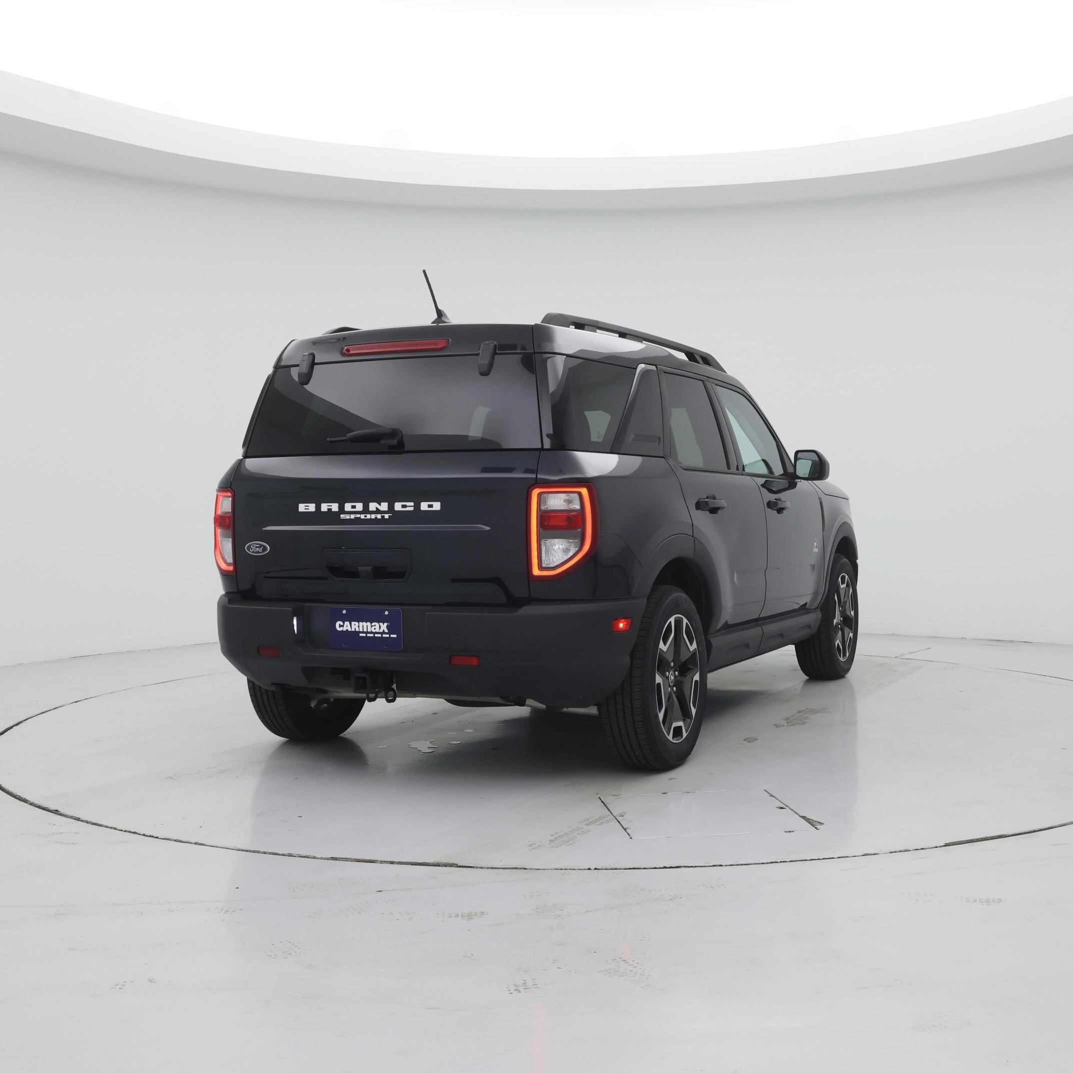 Thumbnail: 2023 Ford Bronco Sport - 8