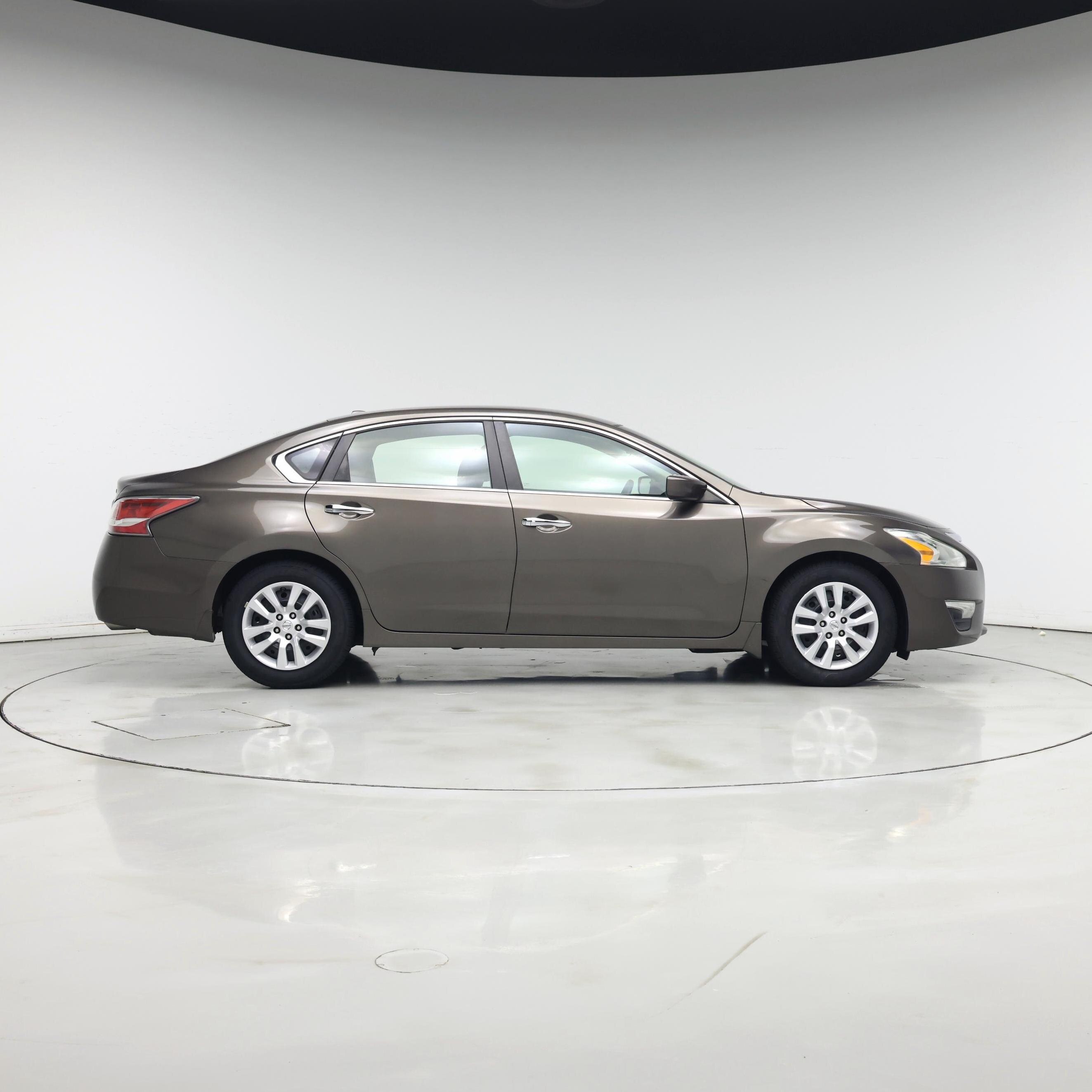 Thumbnail: 2014 Nissan Altima - 7