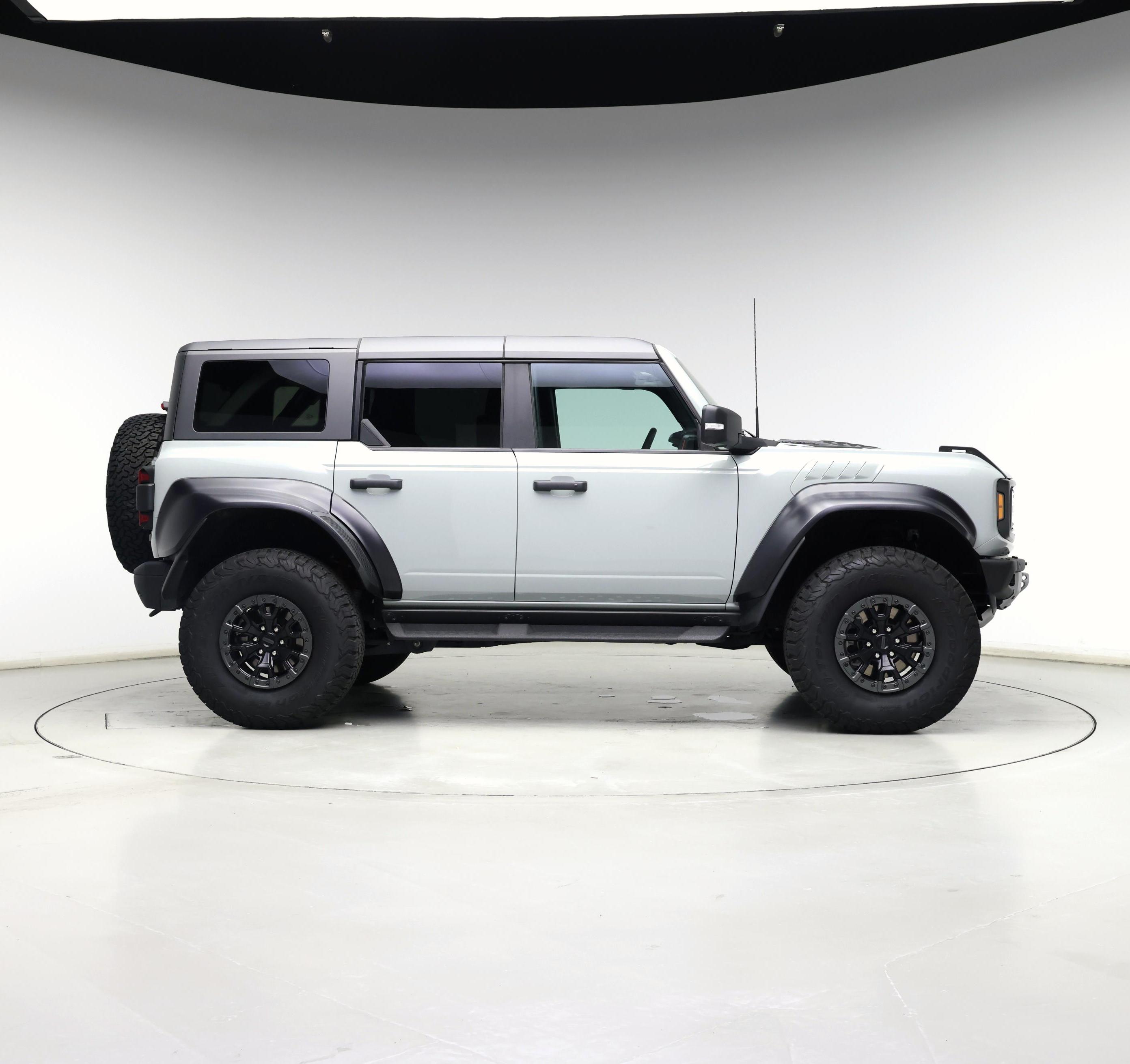 Thumbnail: 2023 Ford Bronco - 7