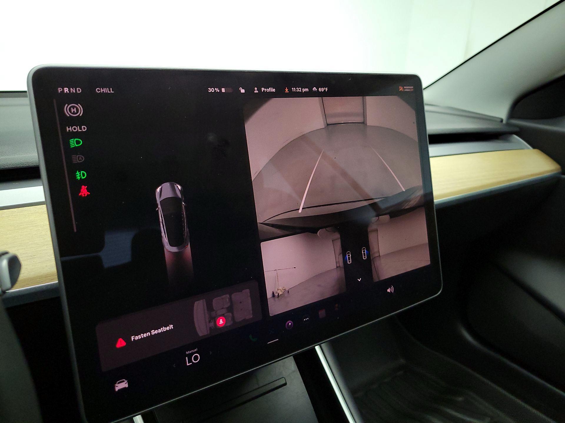 Thumbnail: 2020 Tesla Model 3 - 14