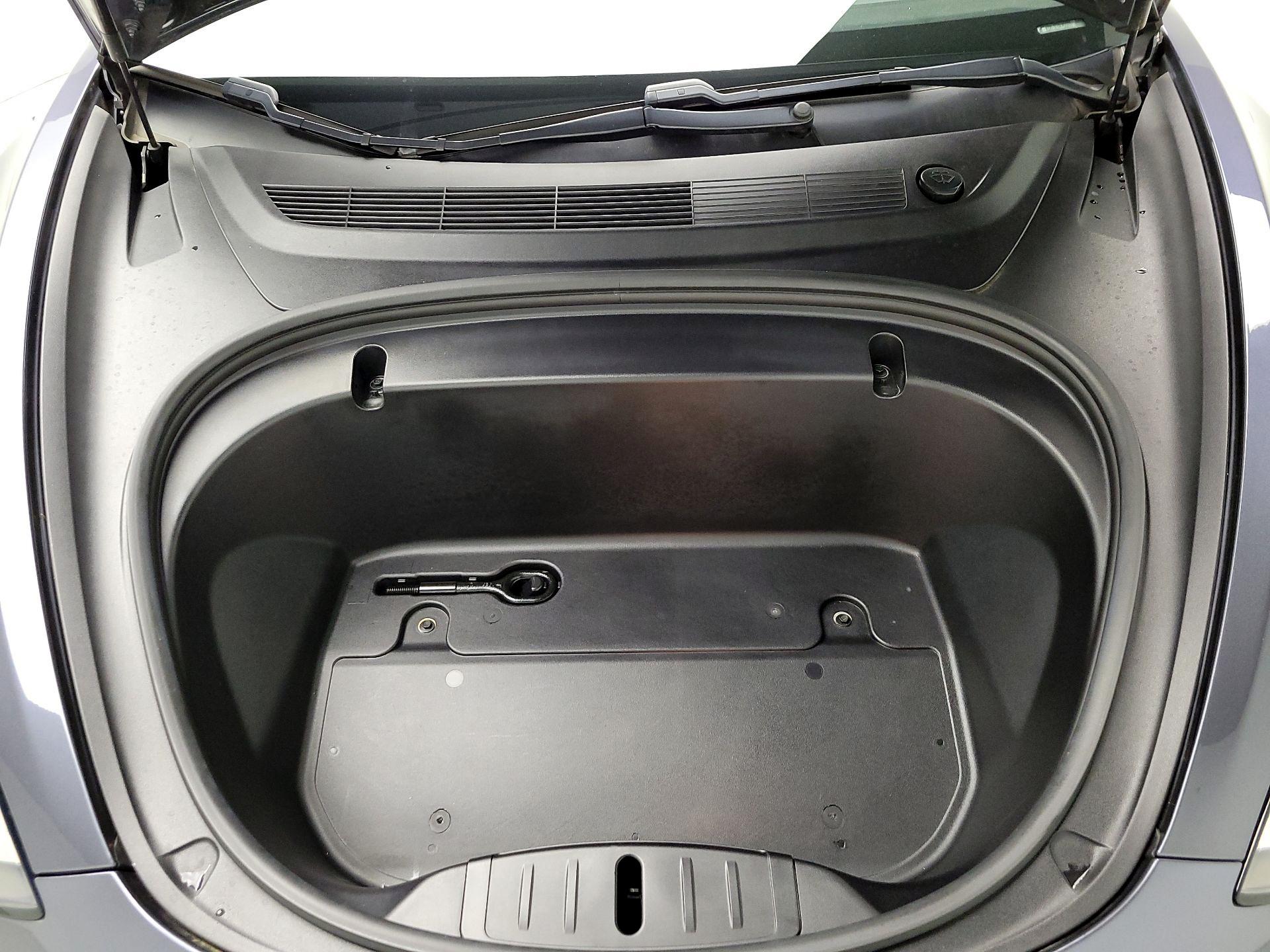 Thumbnail: 2020 Tesla Model 3 - 20