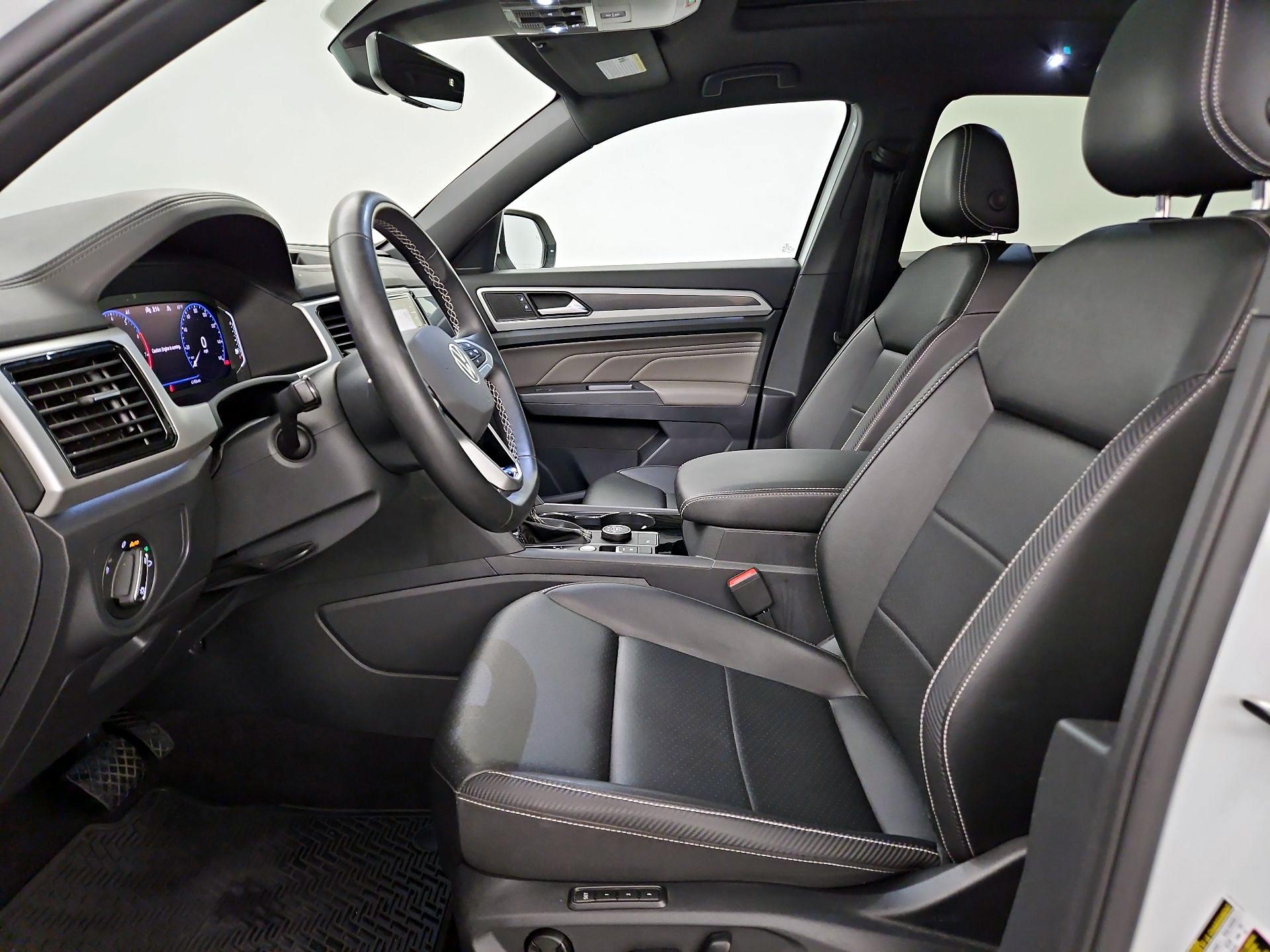 Thumbnail: 2021 Volkswagen Atlas - 11