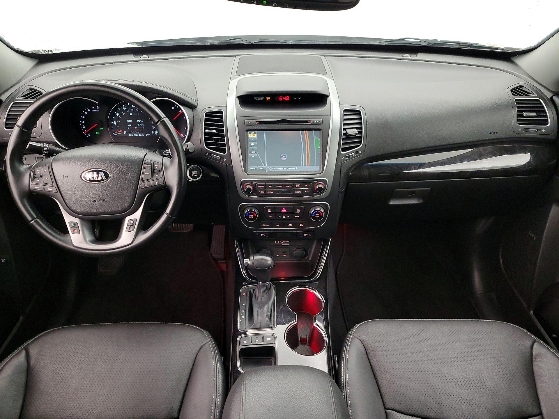 Thumbnail: 2015 Kia Sorento - 9