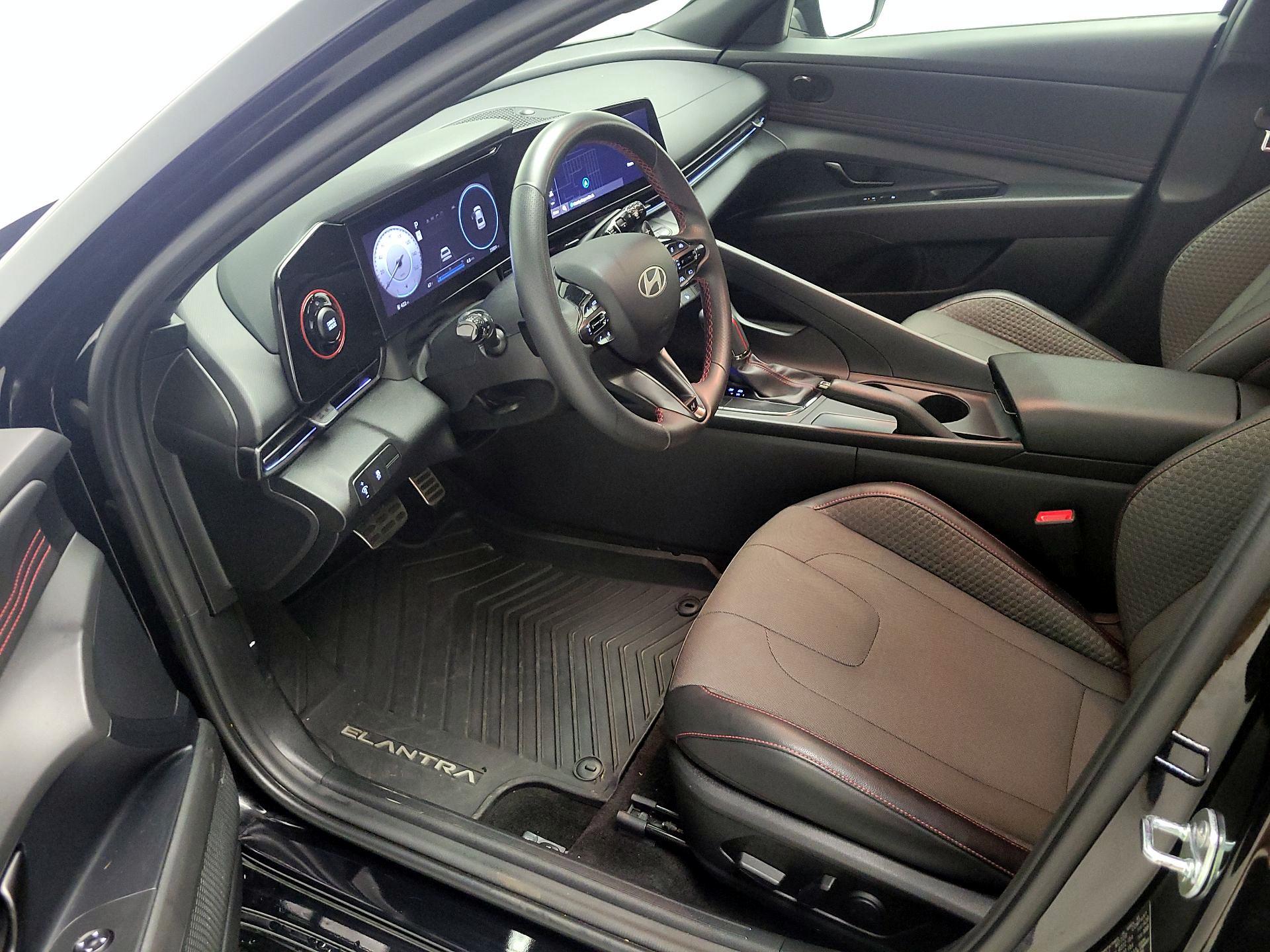 Thumbnail: 2025 Hyundai Elantra - 11