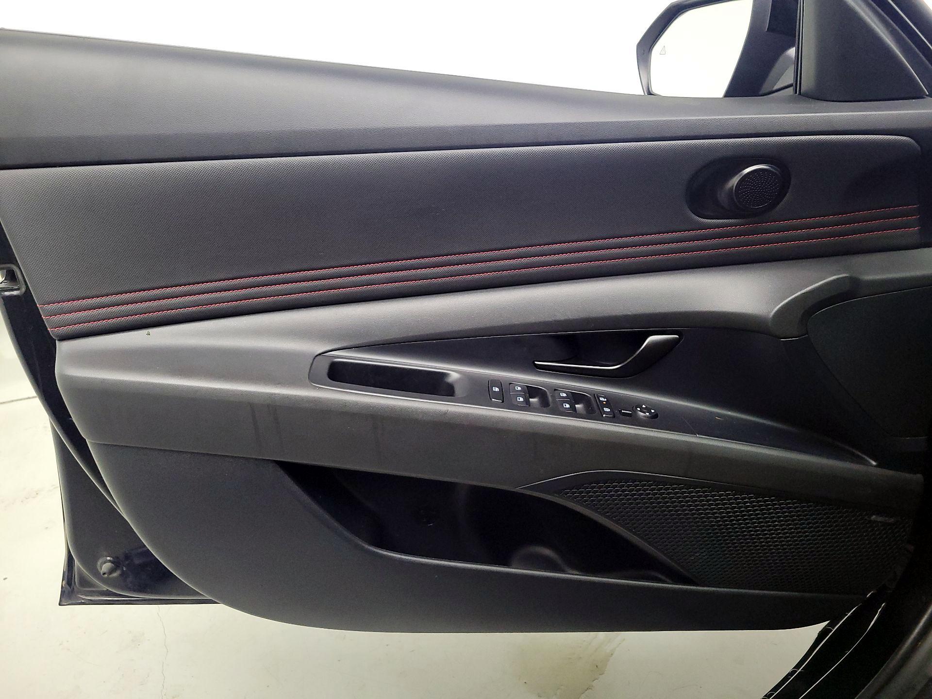 Thumbnail: 2025 Hyundai Elantra - 12