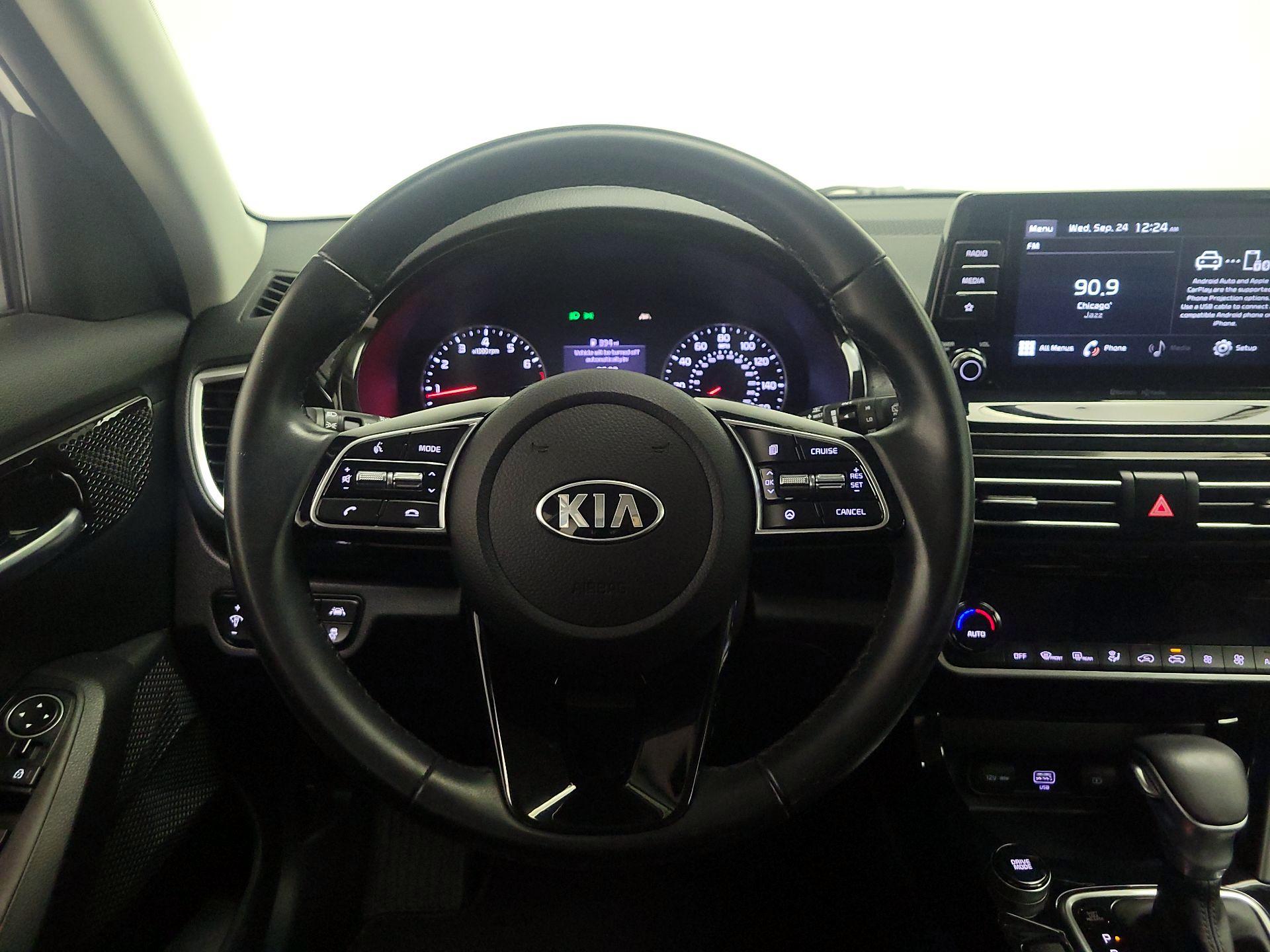 Thumbnail: 2021 Kia Seltos - 10