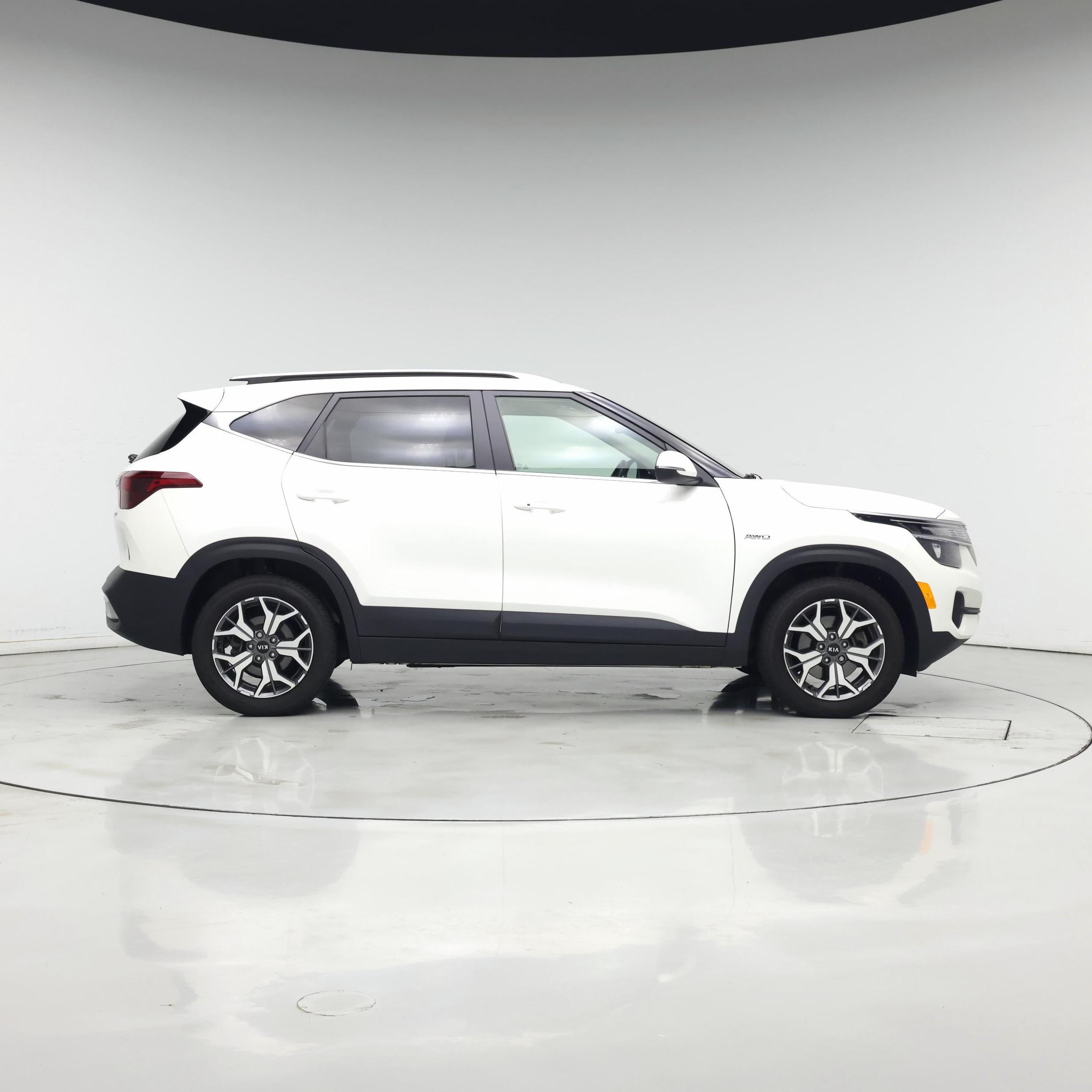 Thumbnail: 2021 Kia Seltos - 7
